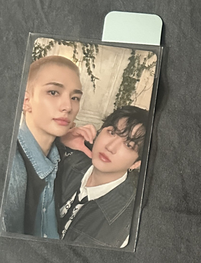 Hollw 塔店 彬辰雙人卡