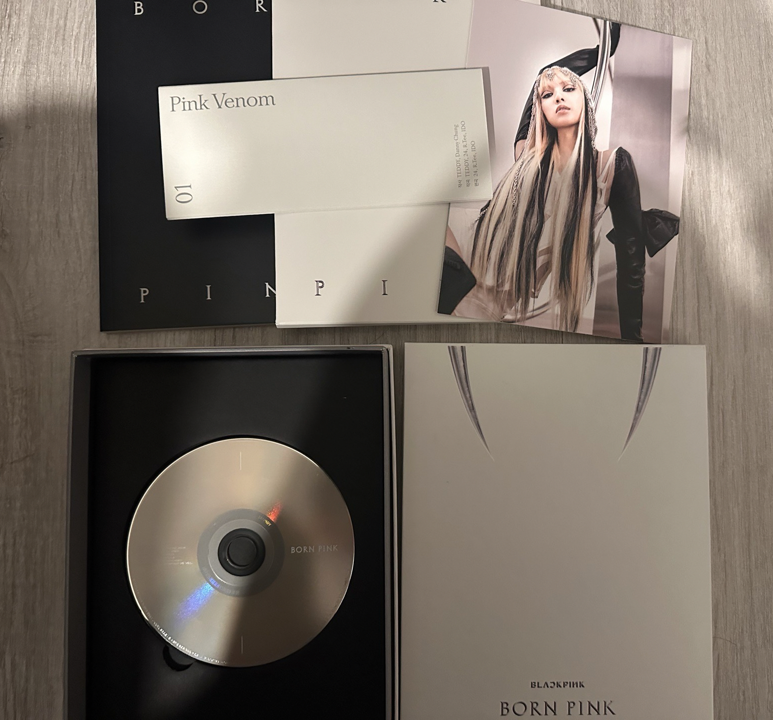 Born Pink灰版 空專