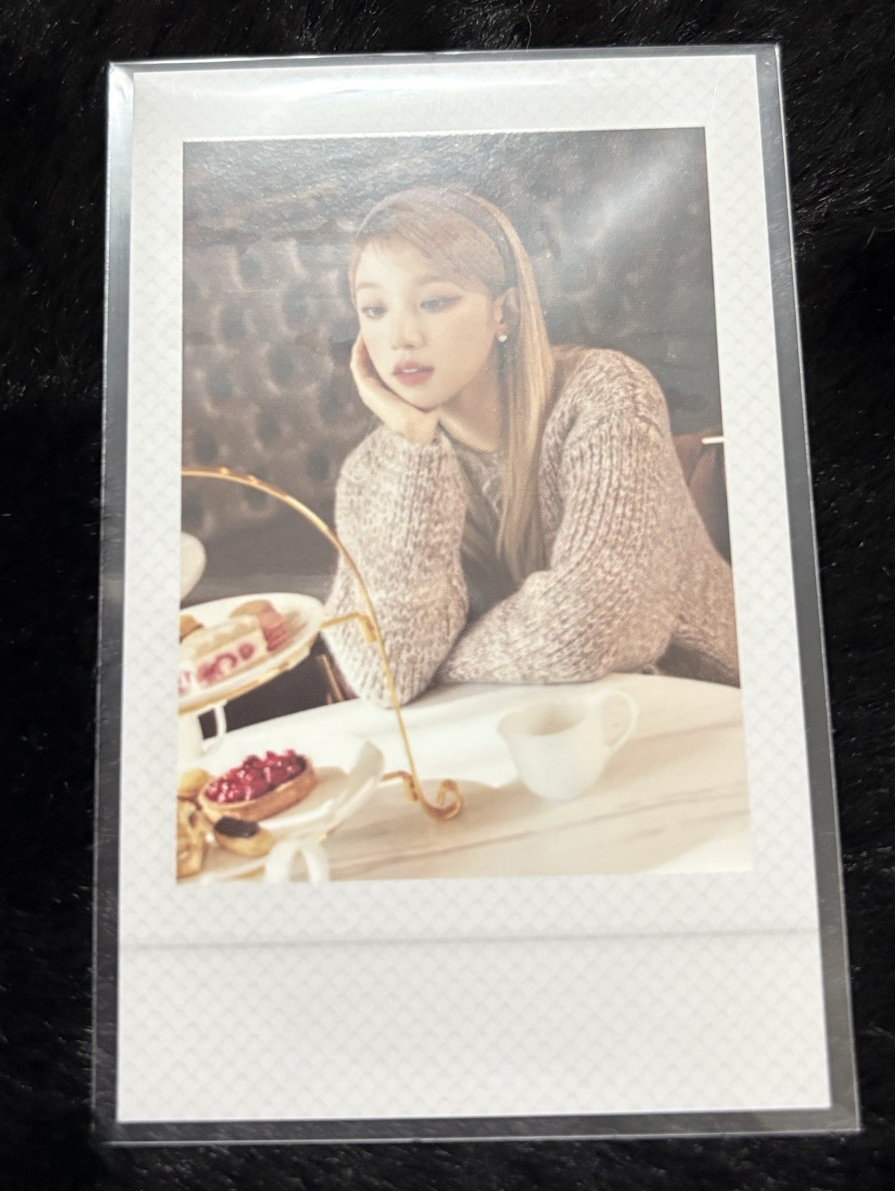 Yuqi 四期會員禮拍立得