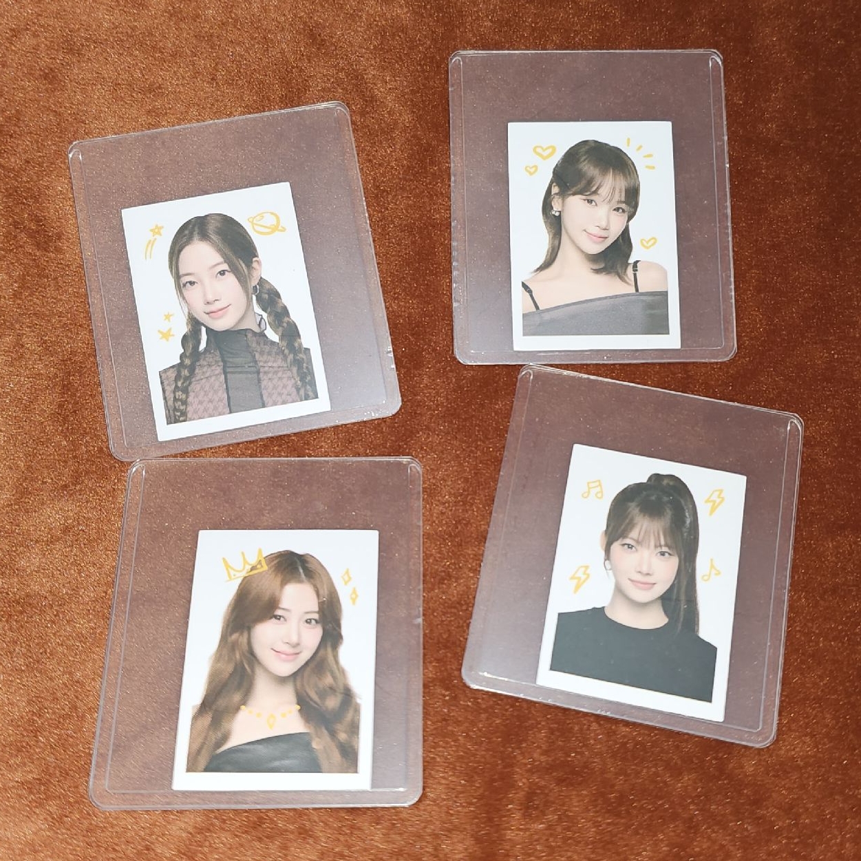 LE SSERAFIM 代言卡 彩源 允真 一葉 恩採