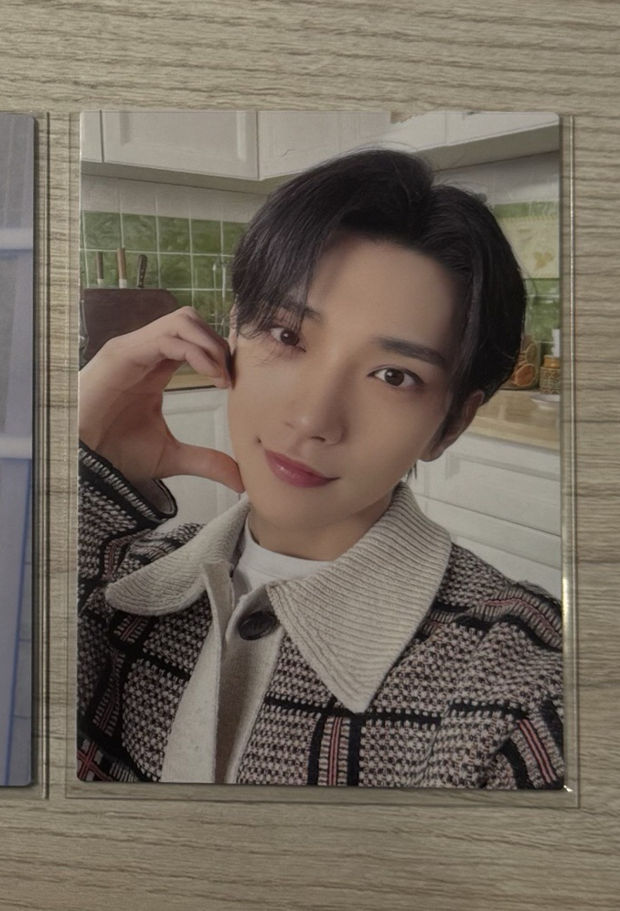 洪知秀 23年HOME 衛衣卡