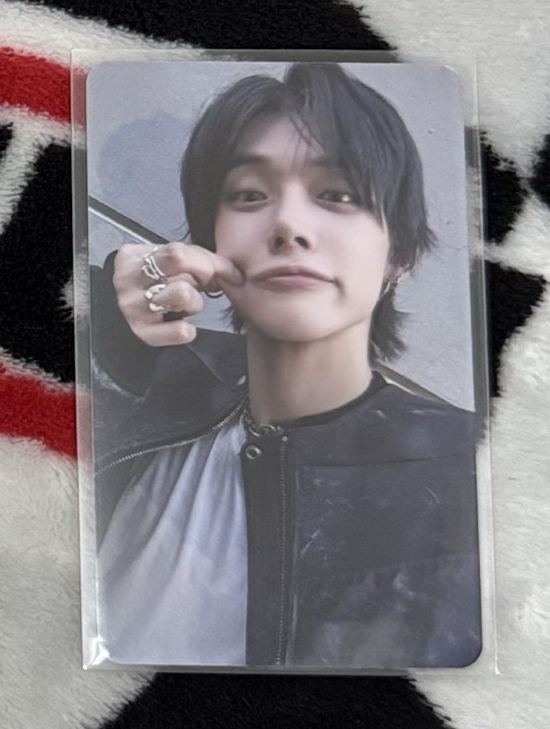 然竣 NO LABELS SW通路 幸運卡