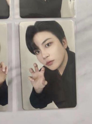 Ashes to light 環球特典 鍾浩