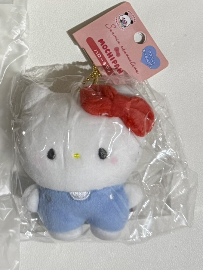 hello kitty 豆豆眼