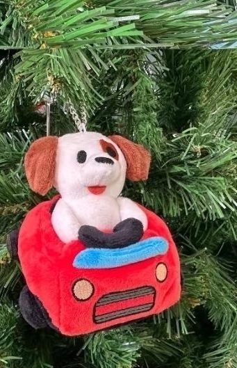 金昇玟親自設計的娃