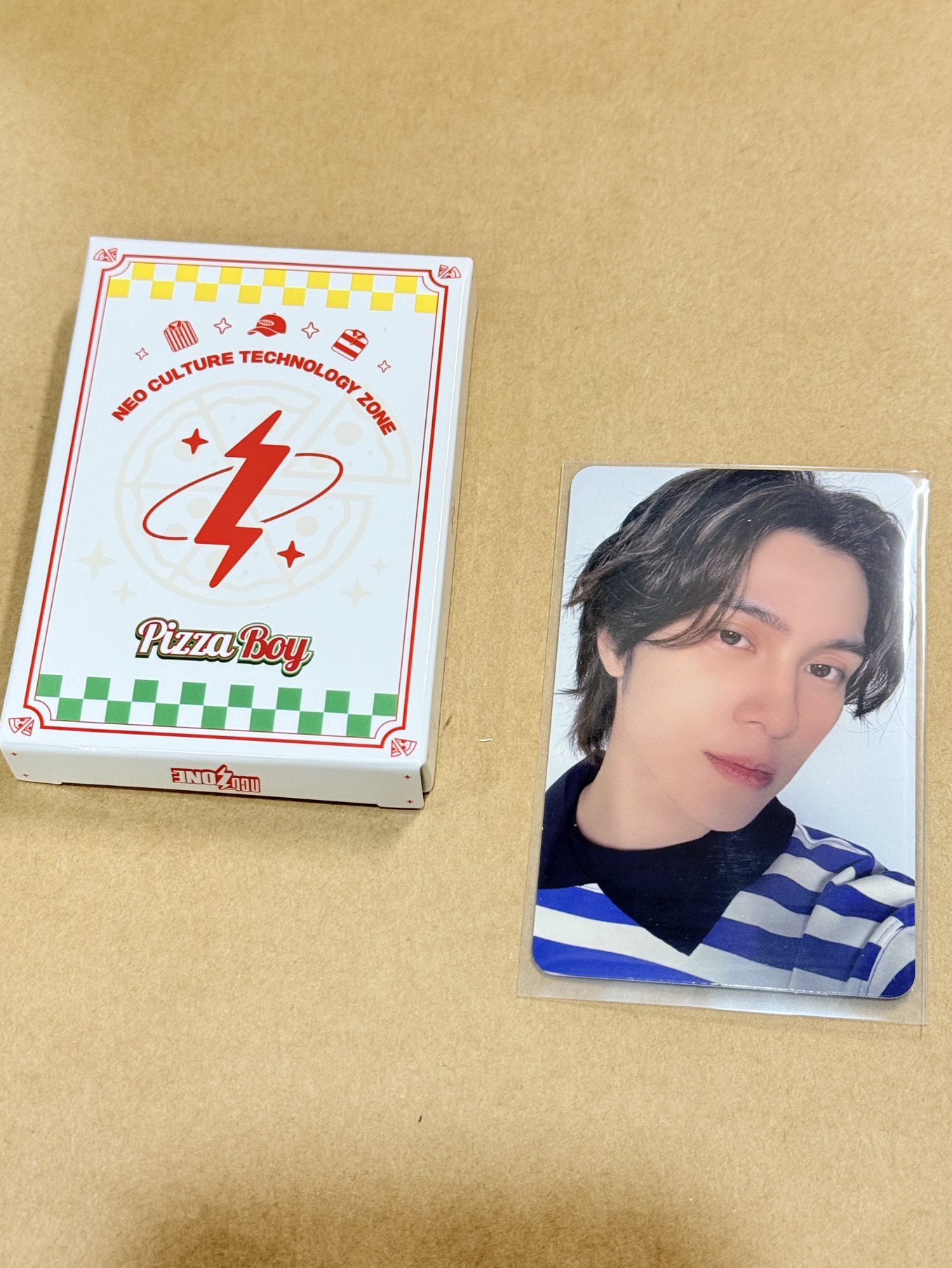 NCT ZONE PIZZA BOY - Hendery