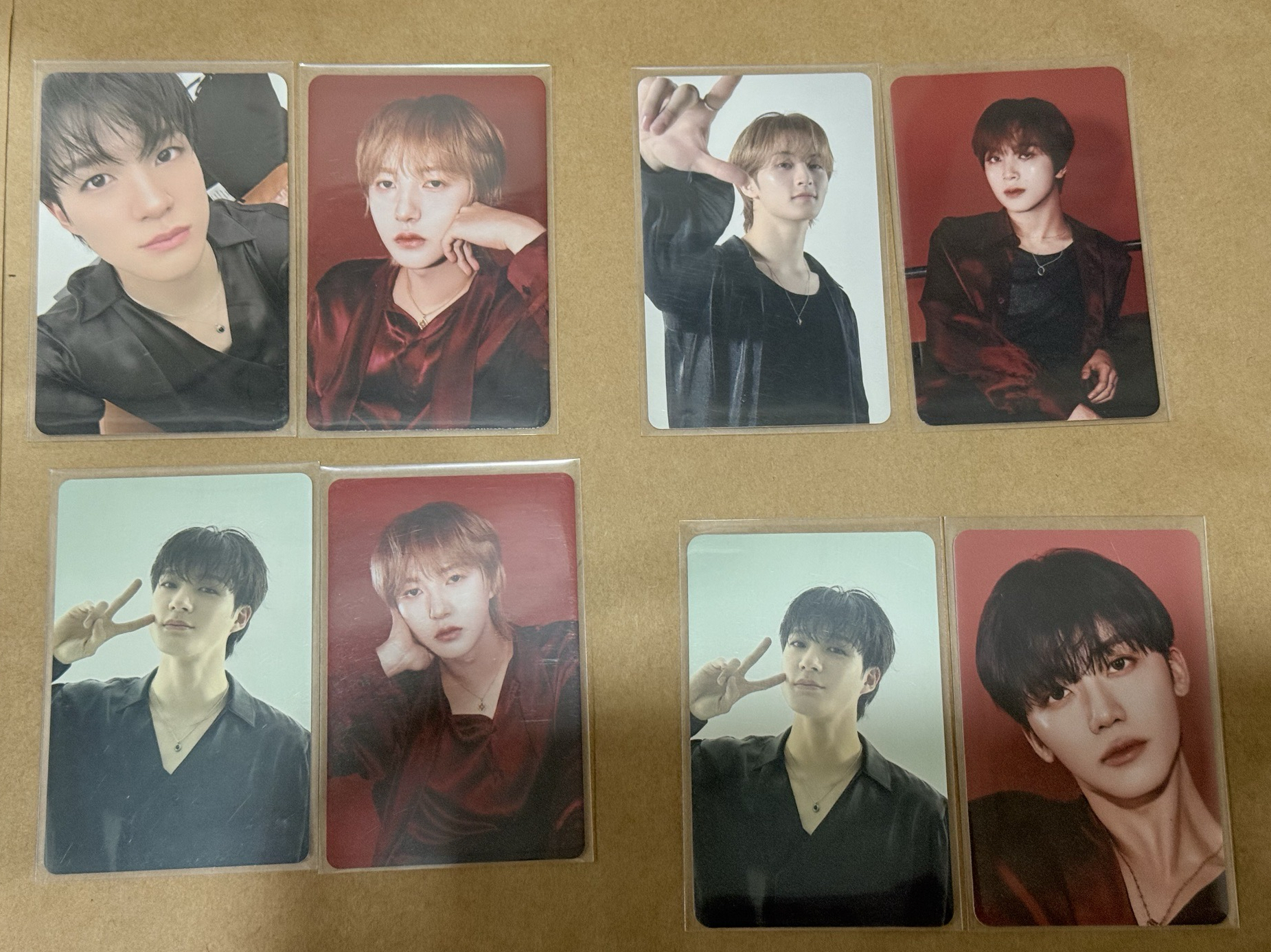 2025 年曆隨機卡包卡