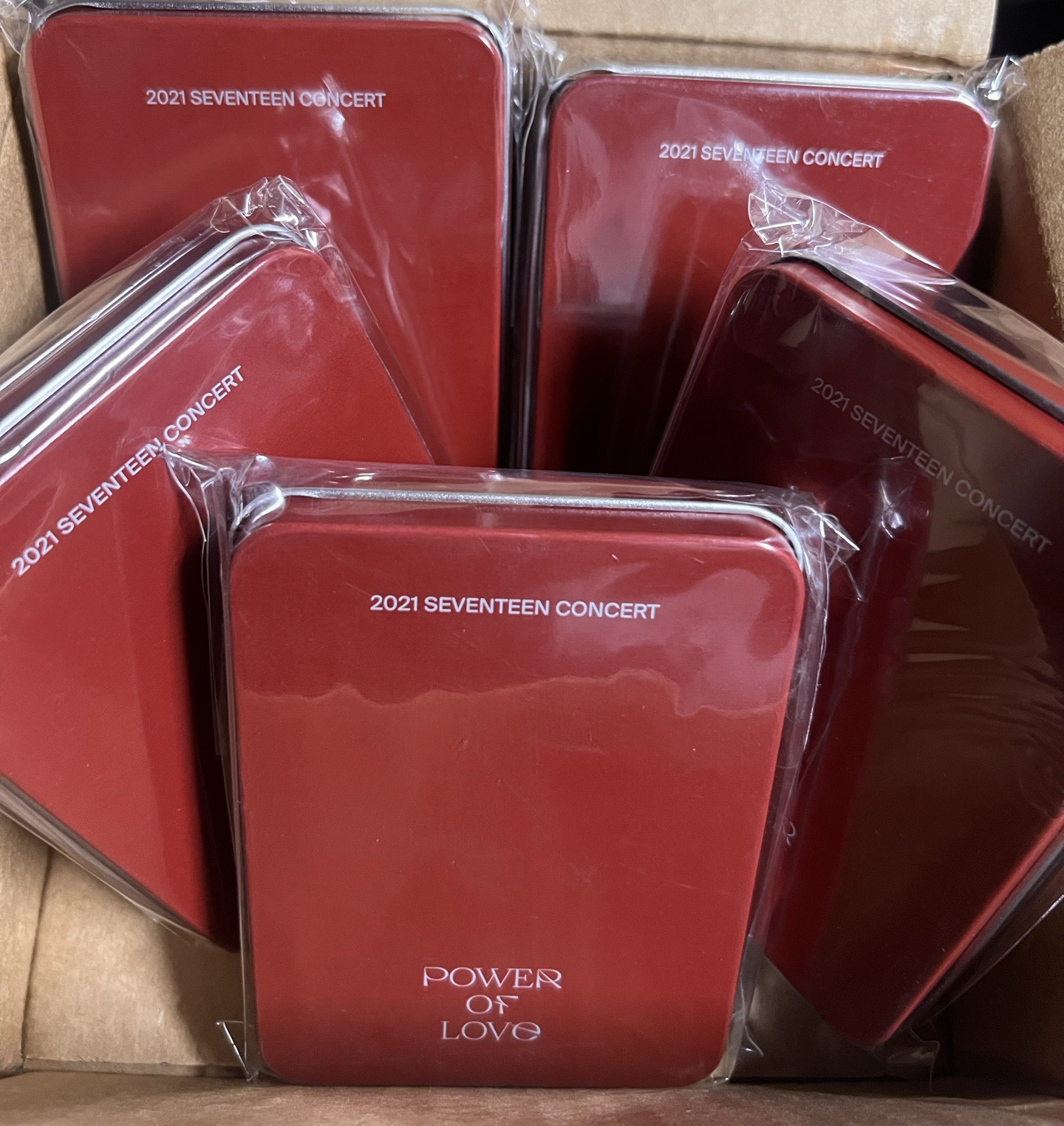 seventeen POW鐵盒卡