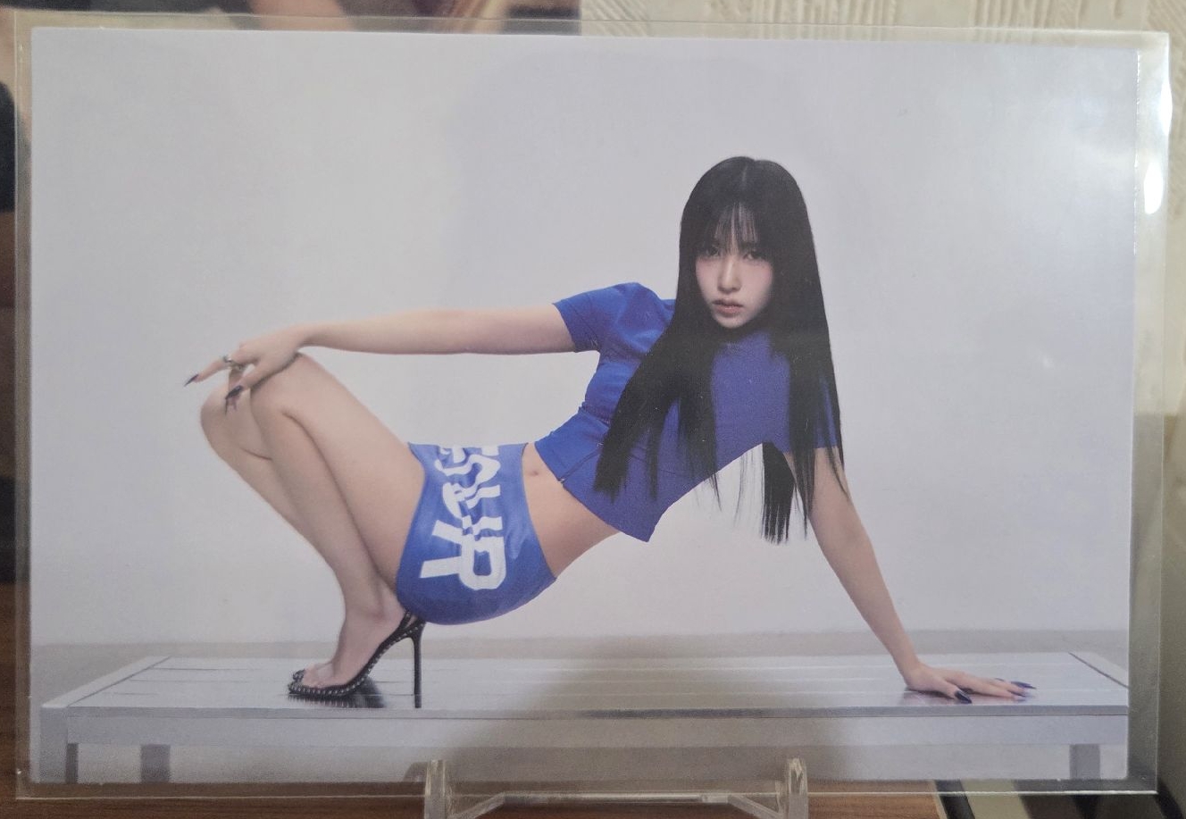 THIS IS FOR 南美版親簽🩵