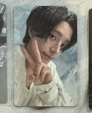 正二 後續 倫 專卡