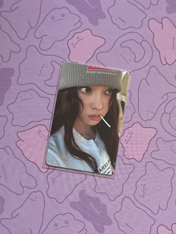 吃棒棒糖的冬冬 