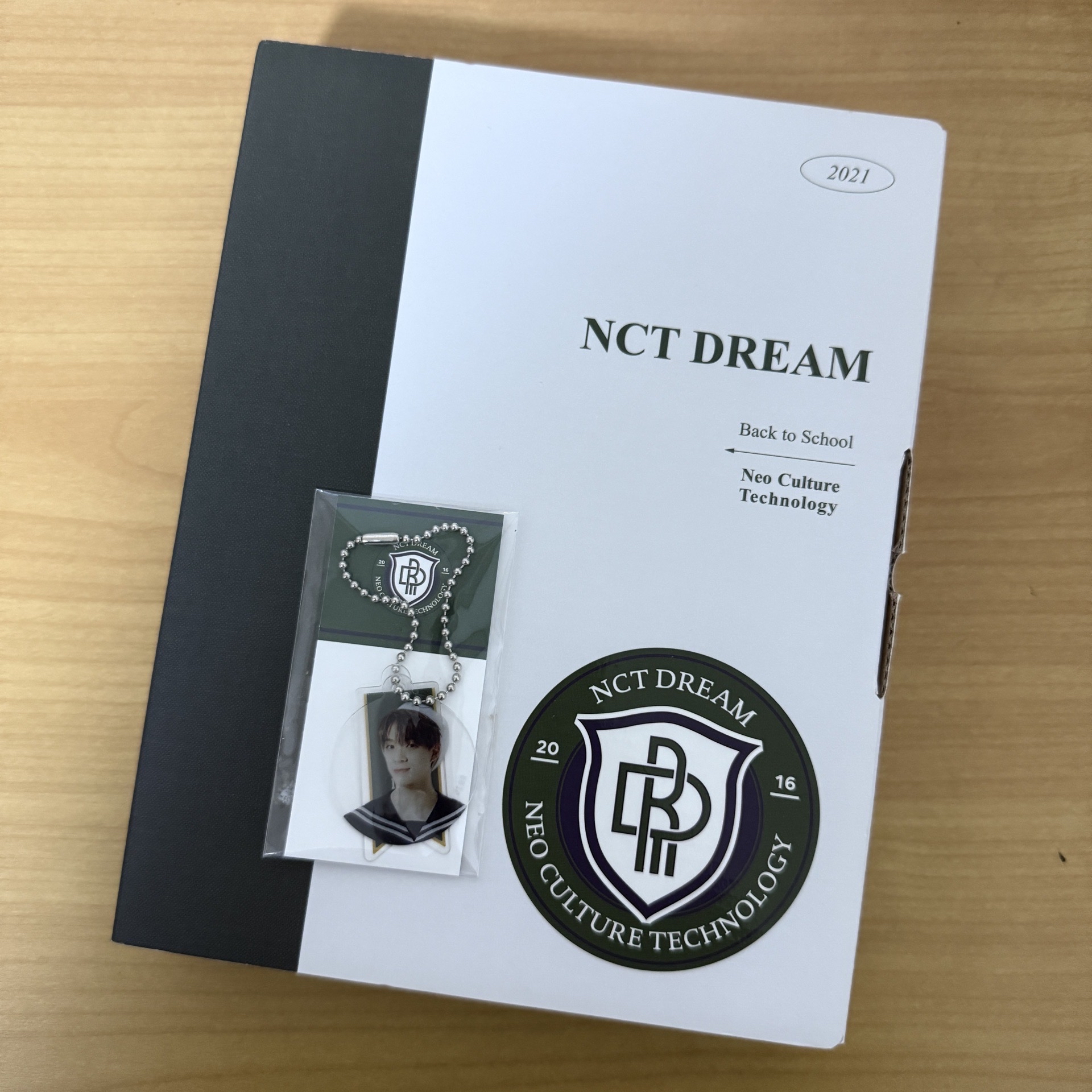 帝努 Back to school