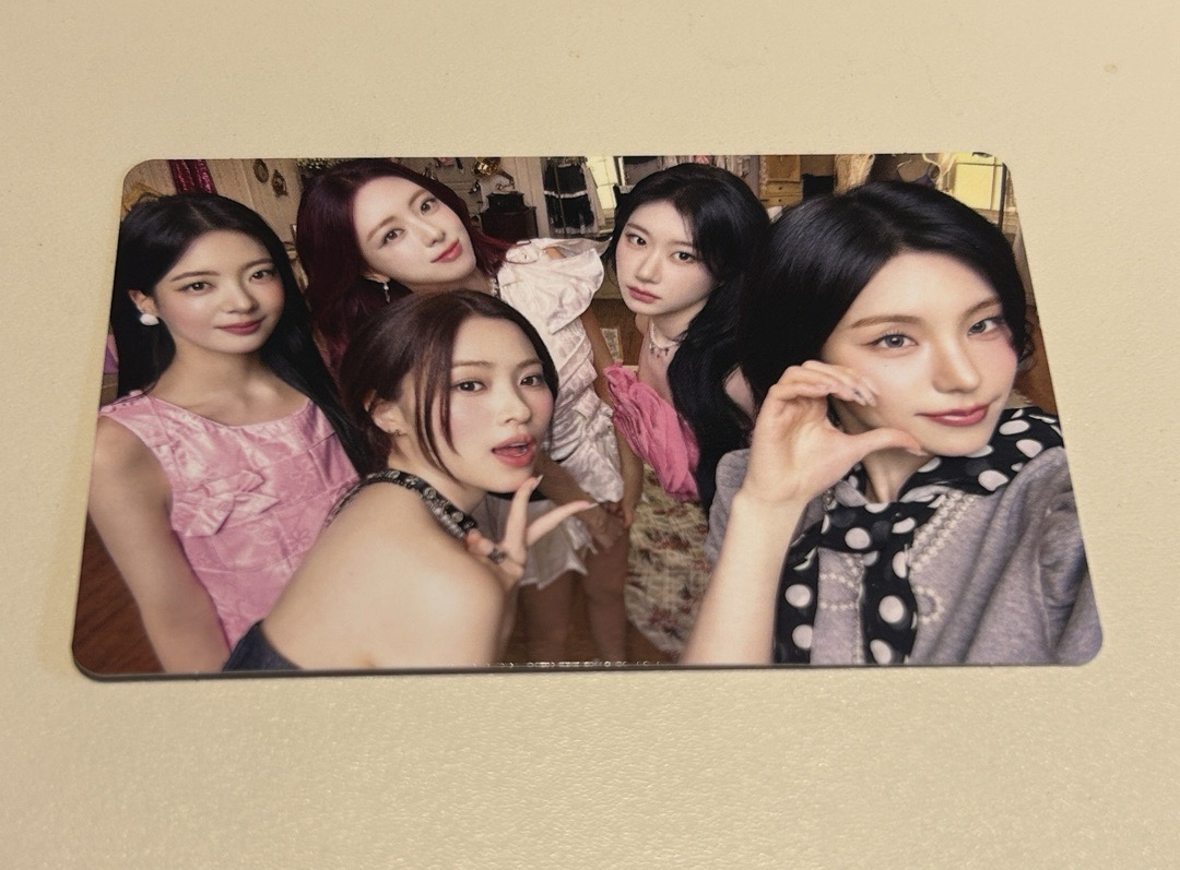 itzy colletor 團體卡