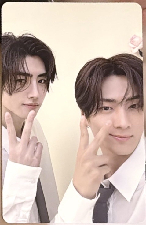 jay sunghoon 婚戒 d社雜誌 團封卡