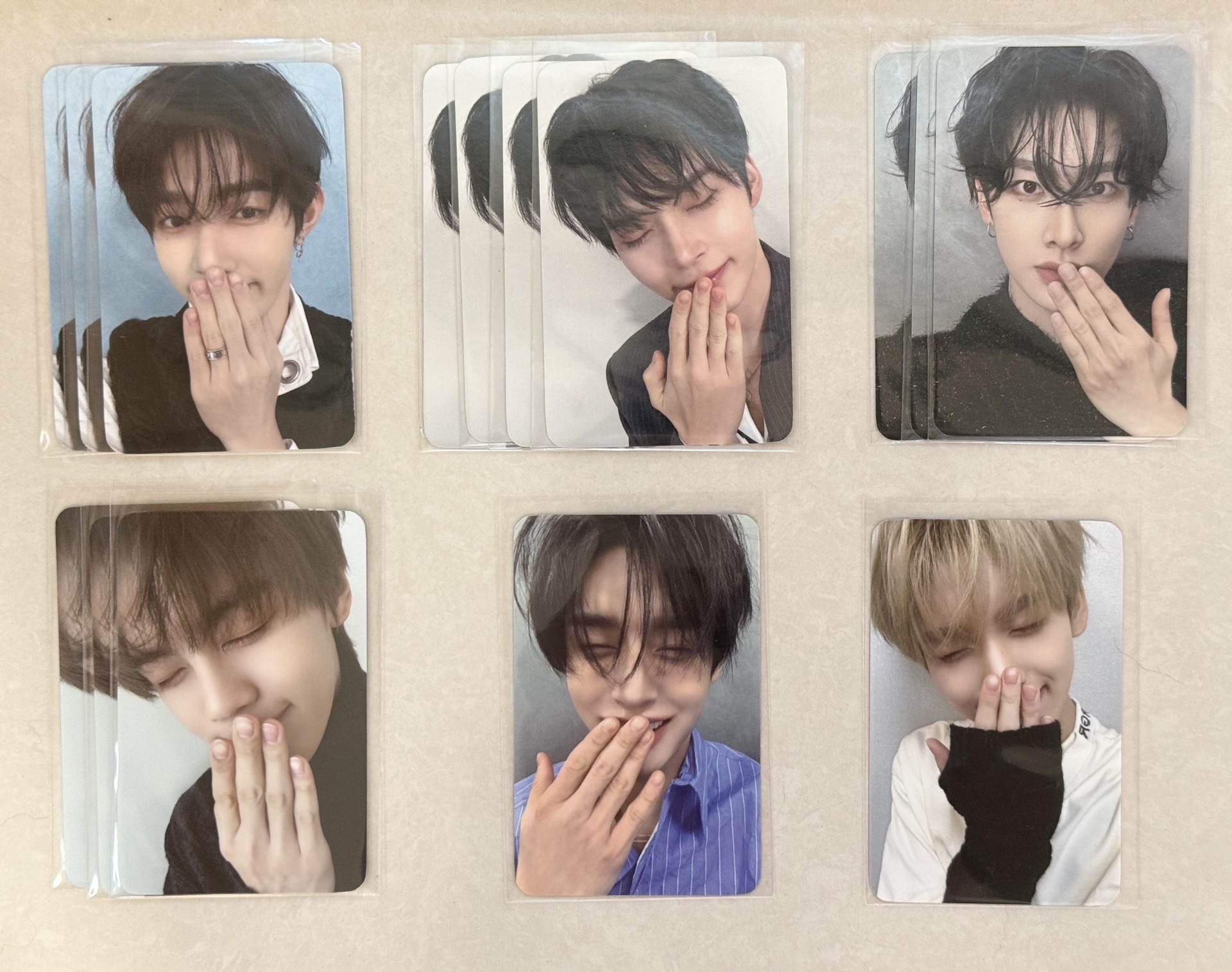 ZB1 WM偷笑小狗特典卡