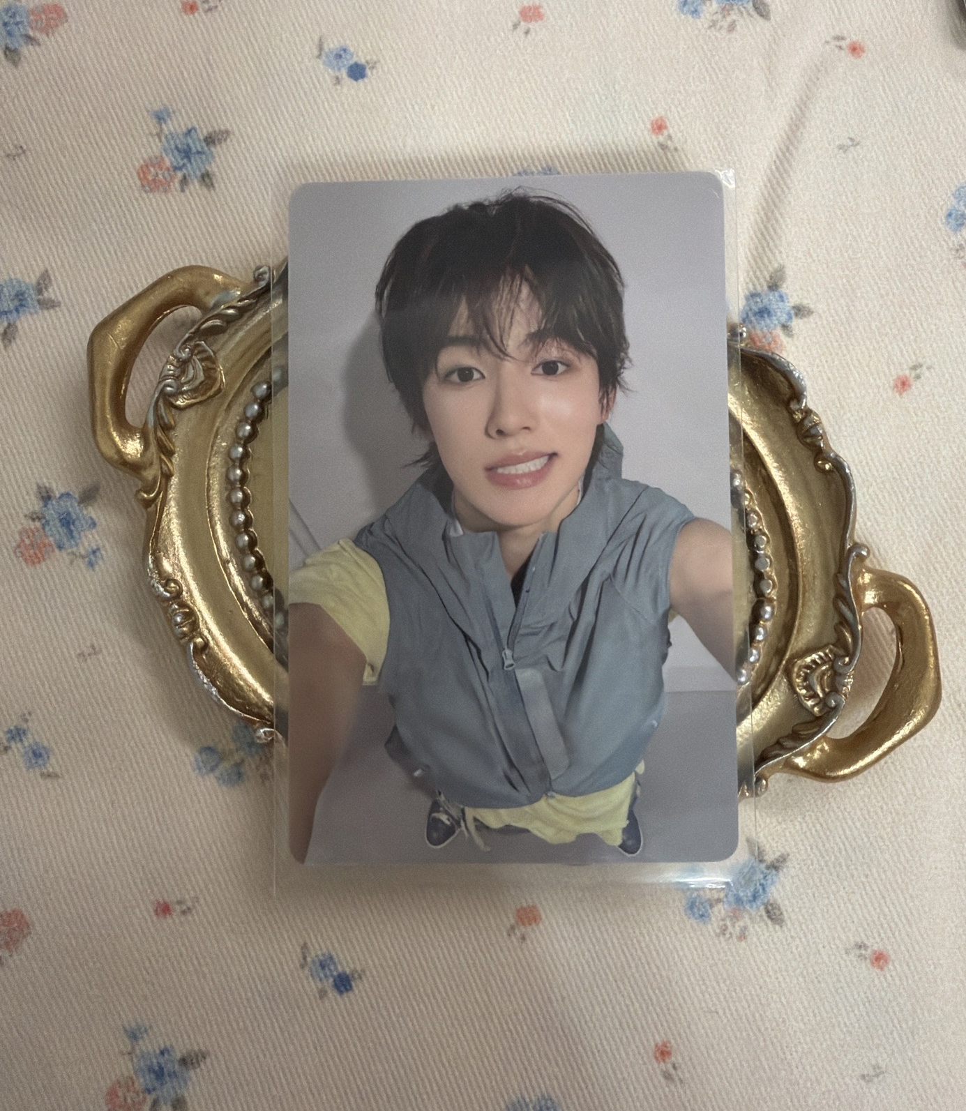 迷一 yzy 4.0 幸運卡 