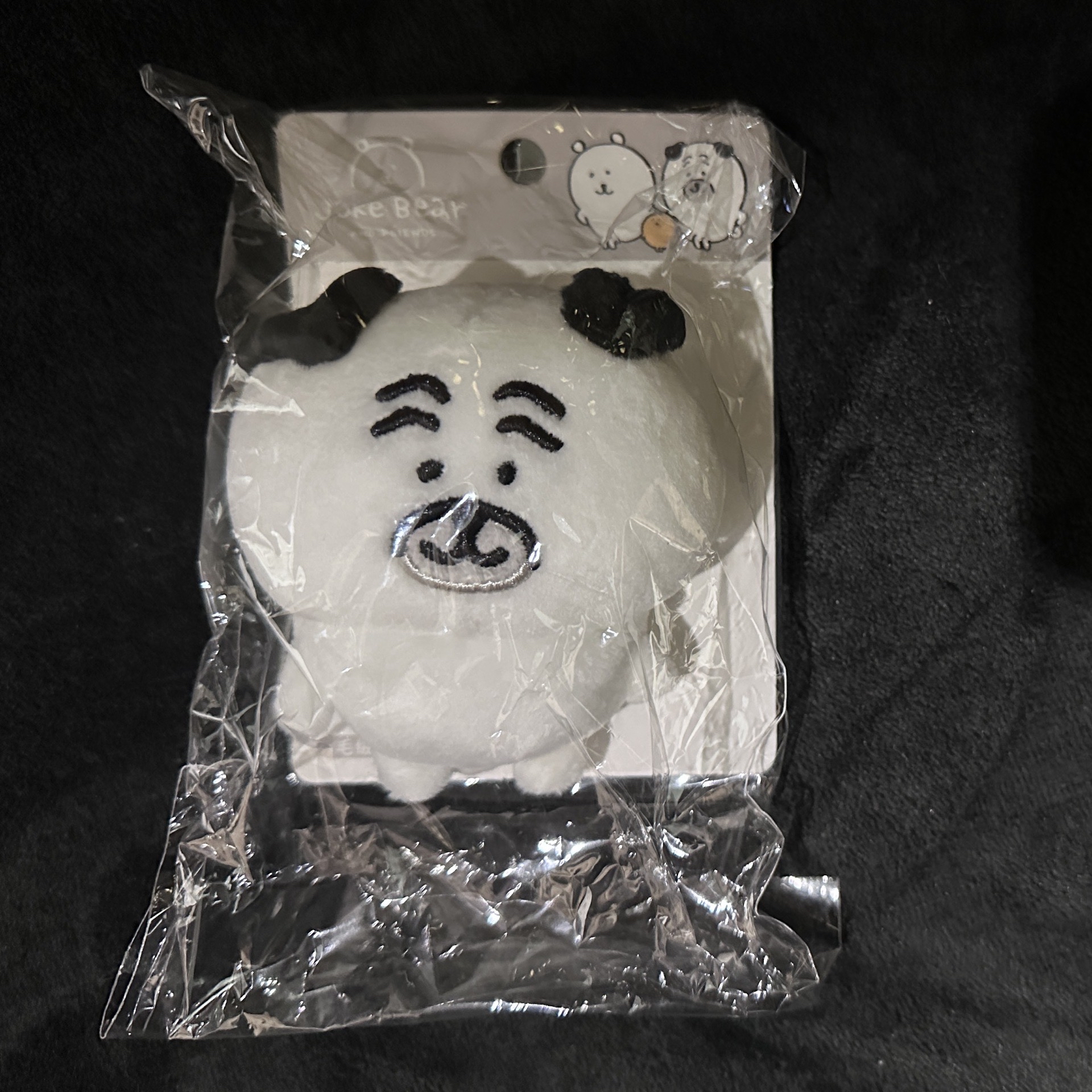 staff熊盤（毛衣自嘲熊、名創八哥別針）