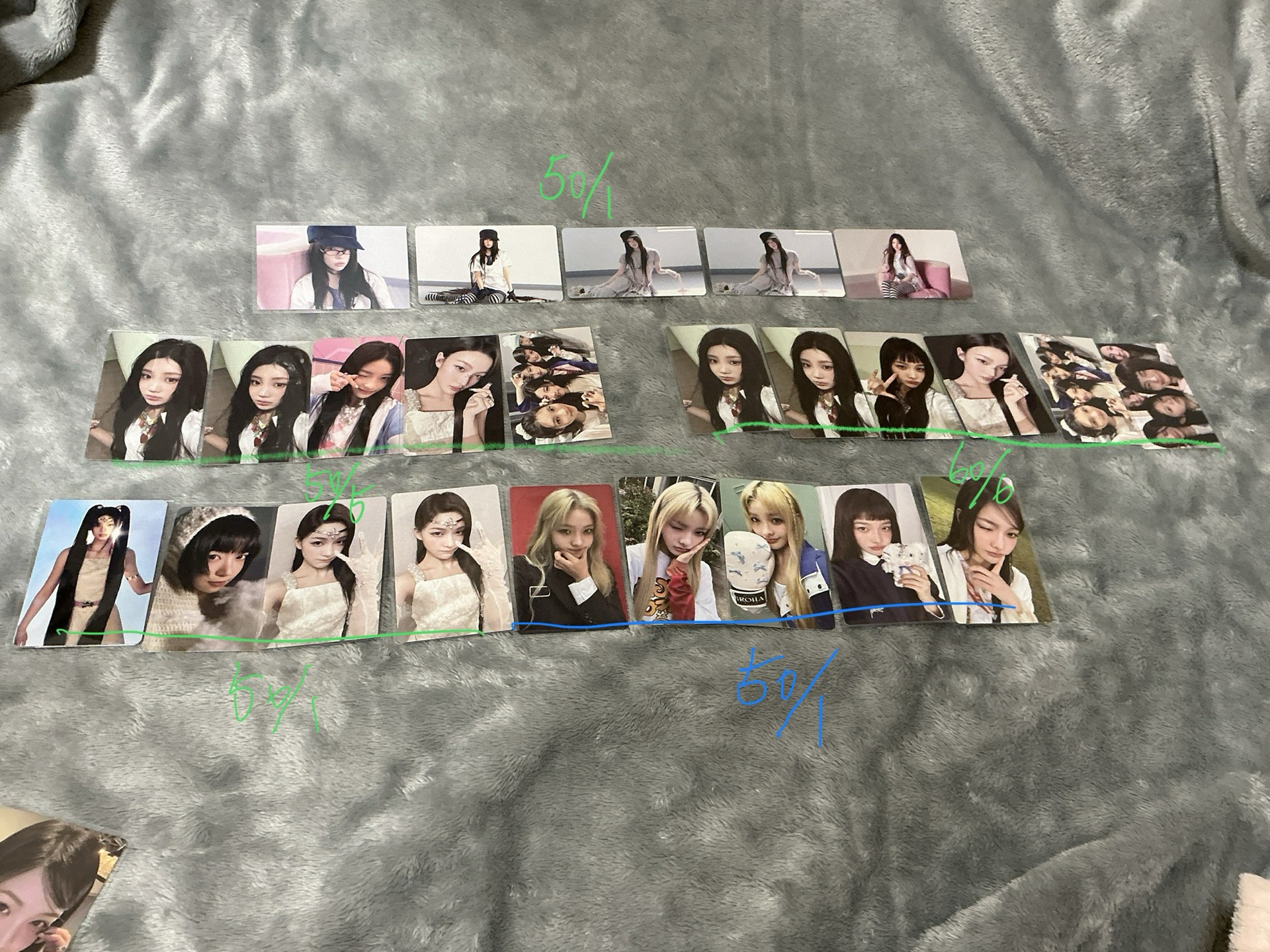 ❗️請勿直接下單 有需要請私訊喊單❗️illit非現 部分現貨 多羽