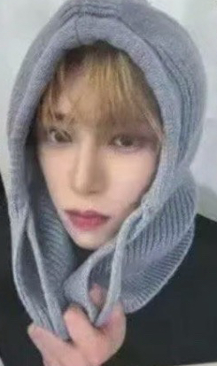 ARNO針織帽+咬咬