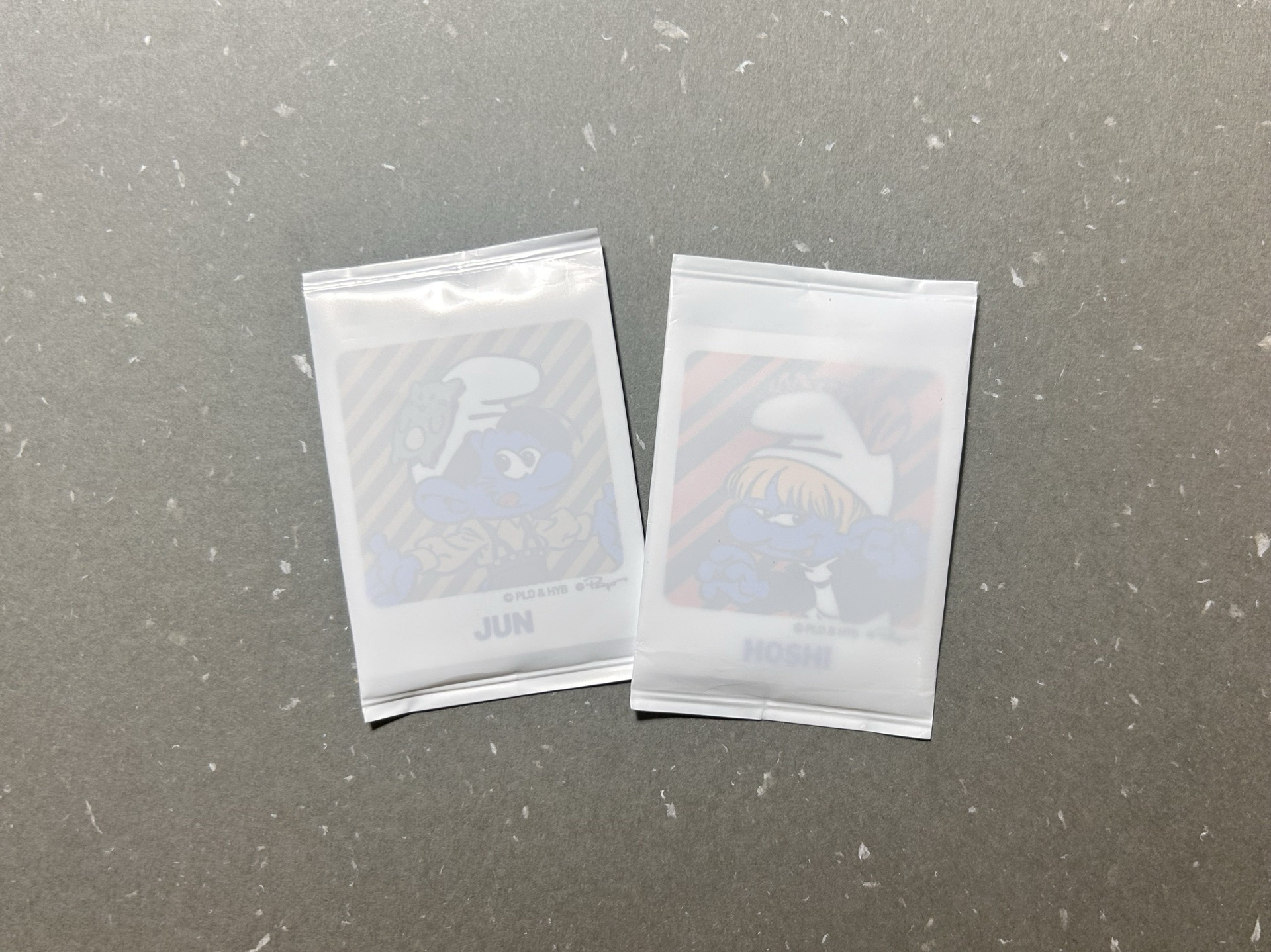 藍色小精靈方形貼紙 榮