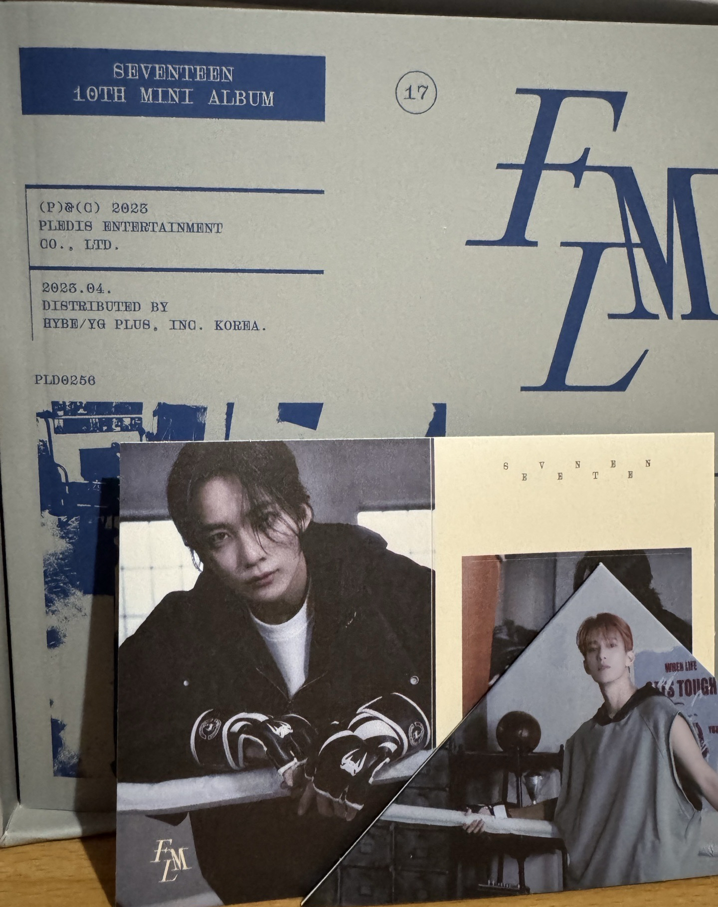 SEVENTEEN MINI 10 灰ver. 空專 / 貼紙漢 書籤碩 