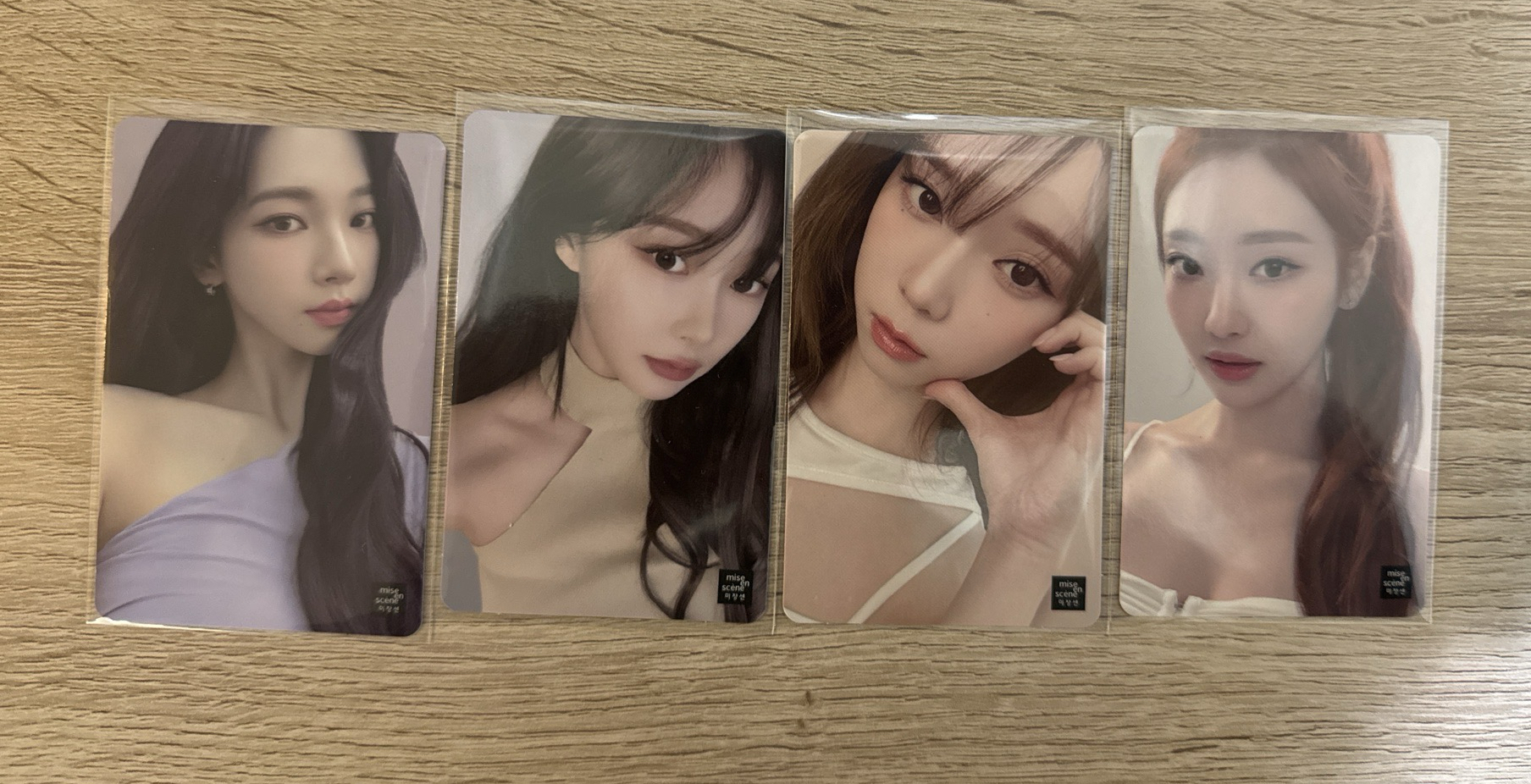 代言卡 媚尚萱染髮劑 一套