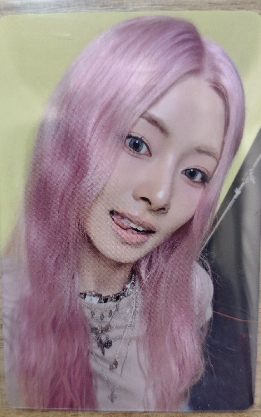 子瑜yzy特典中背