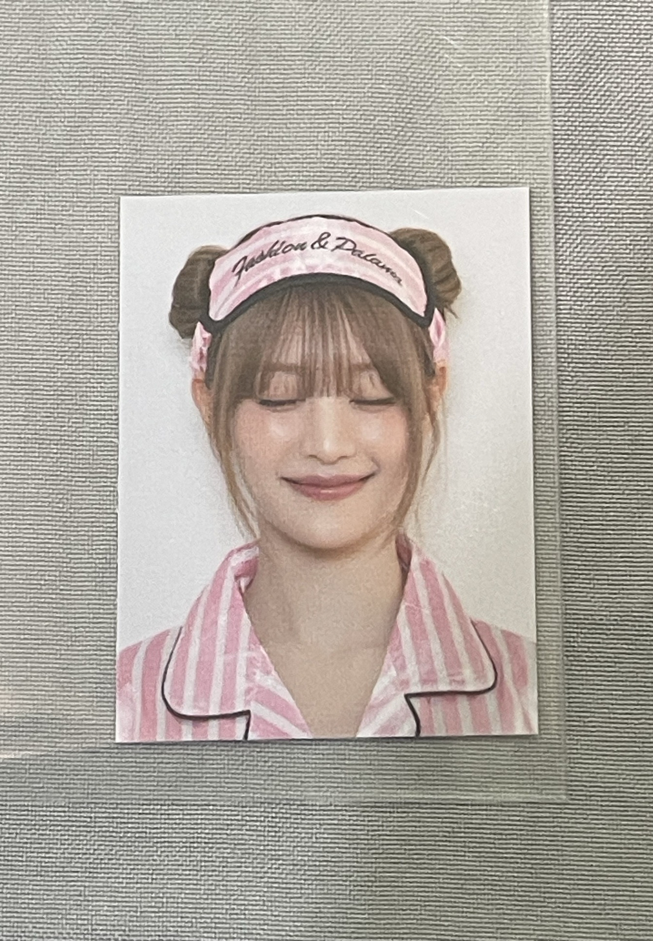 美迪惠爾代言 睡衣證件照妮