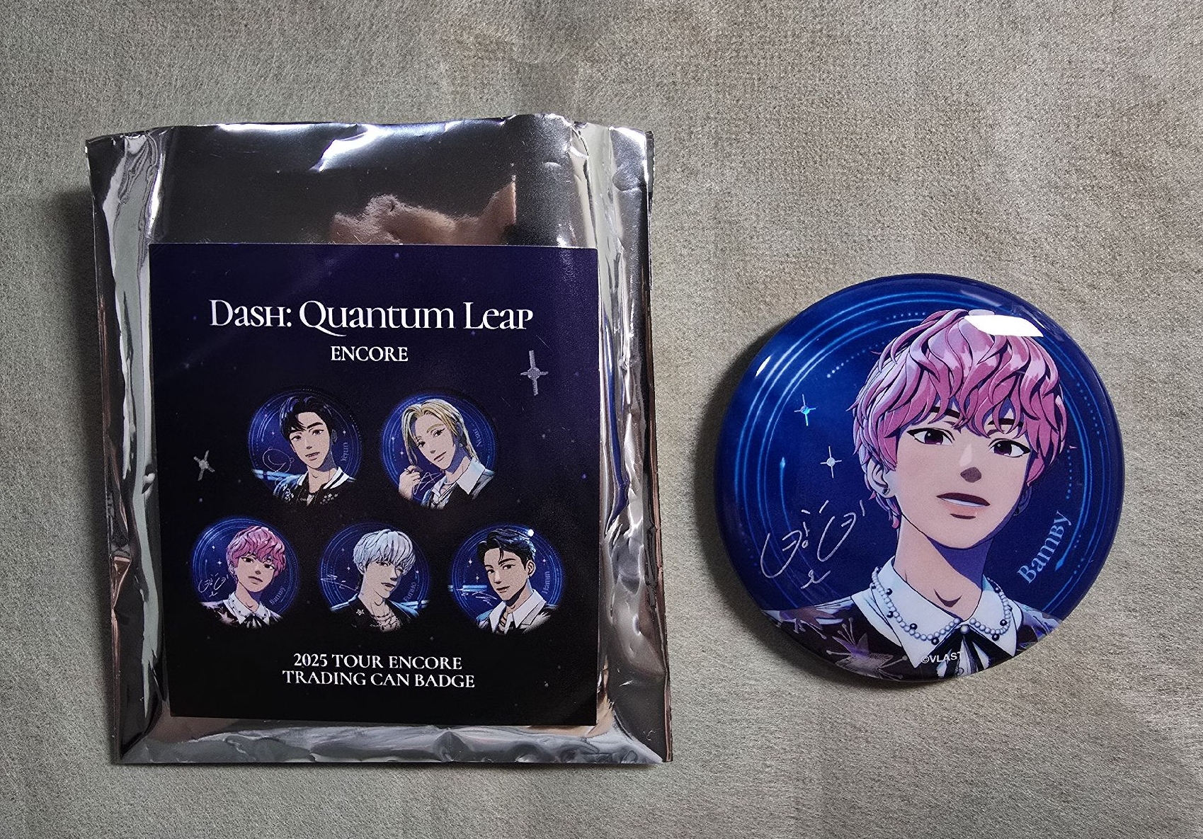 2025 TOUR ENCORE TRADING CAN BADGE 밤비