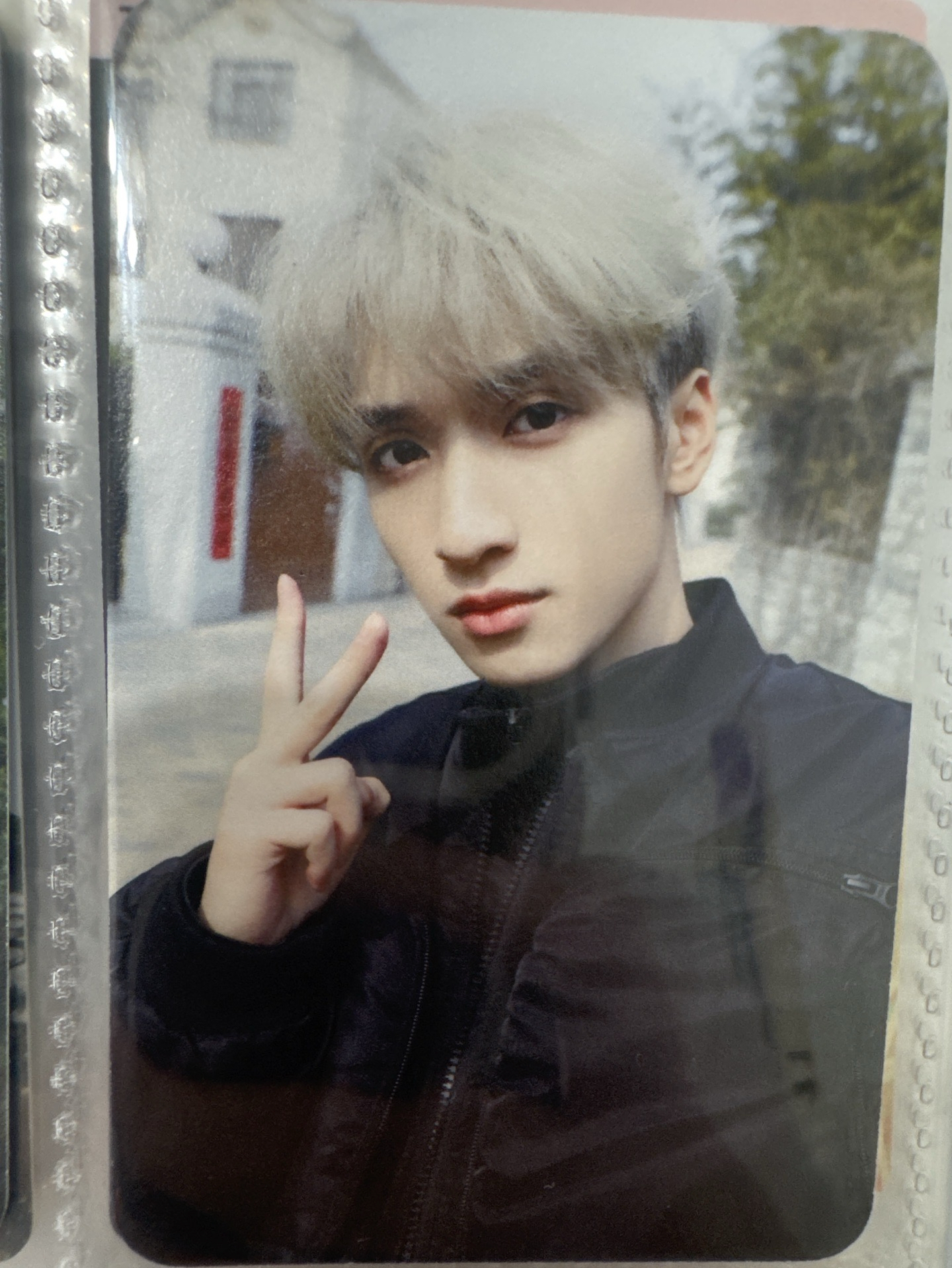 小島假日 嚴（現貨）