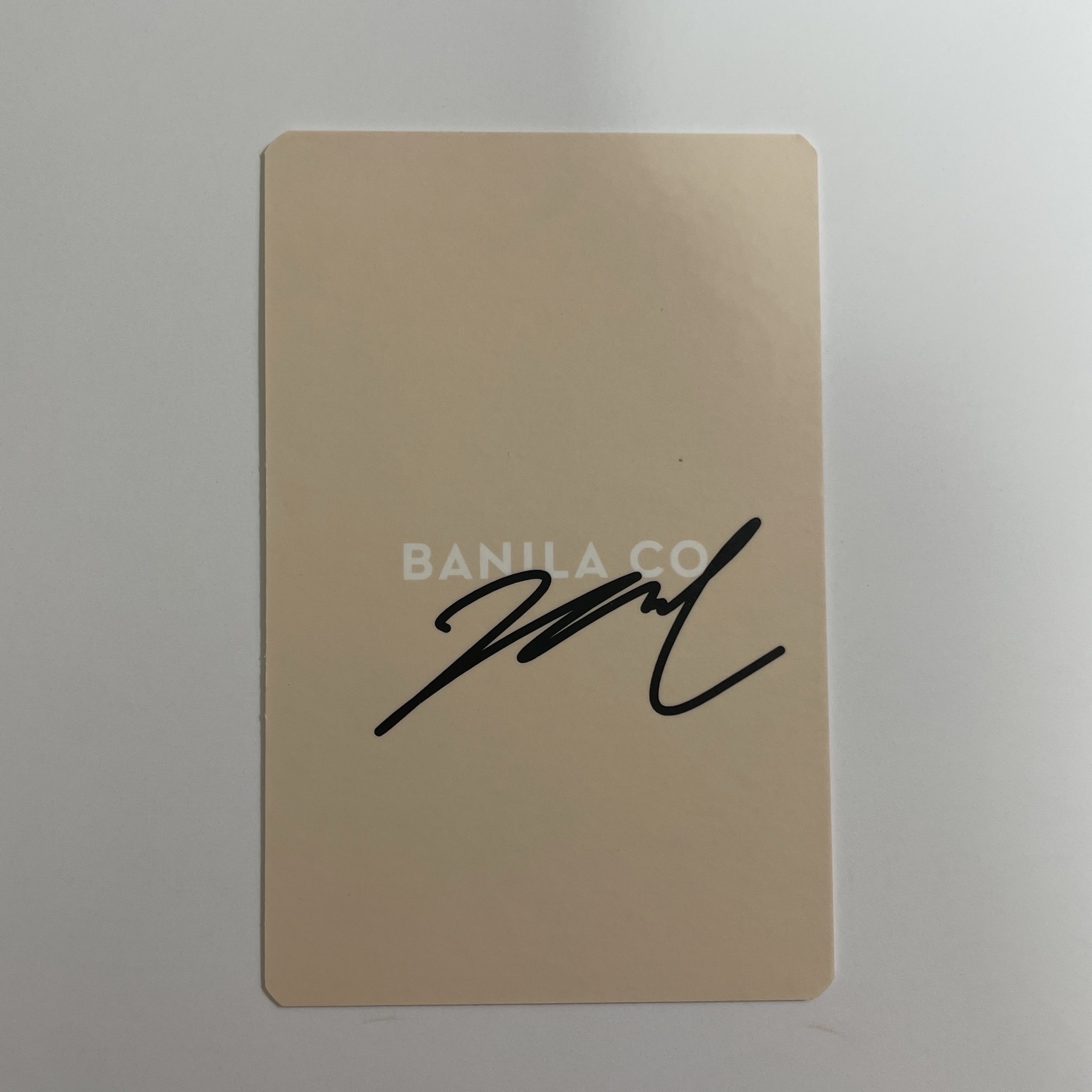 Banila co 代言卡｜尹淨漢