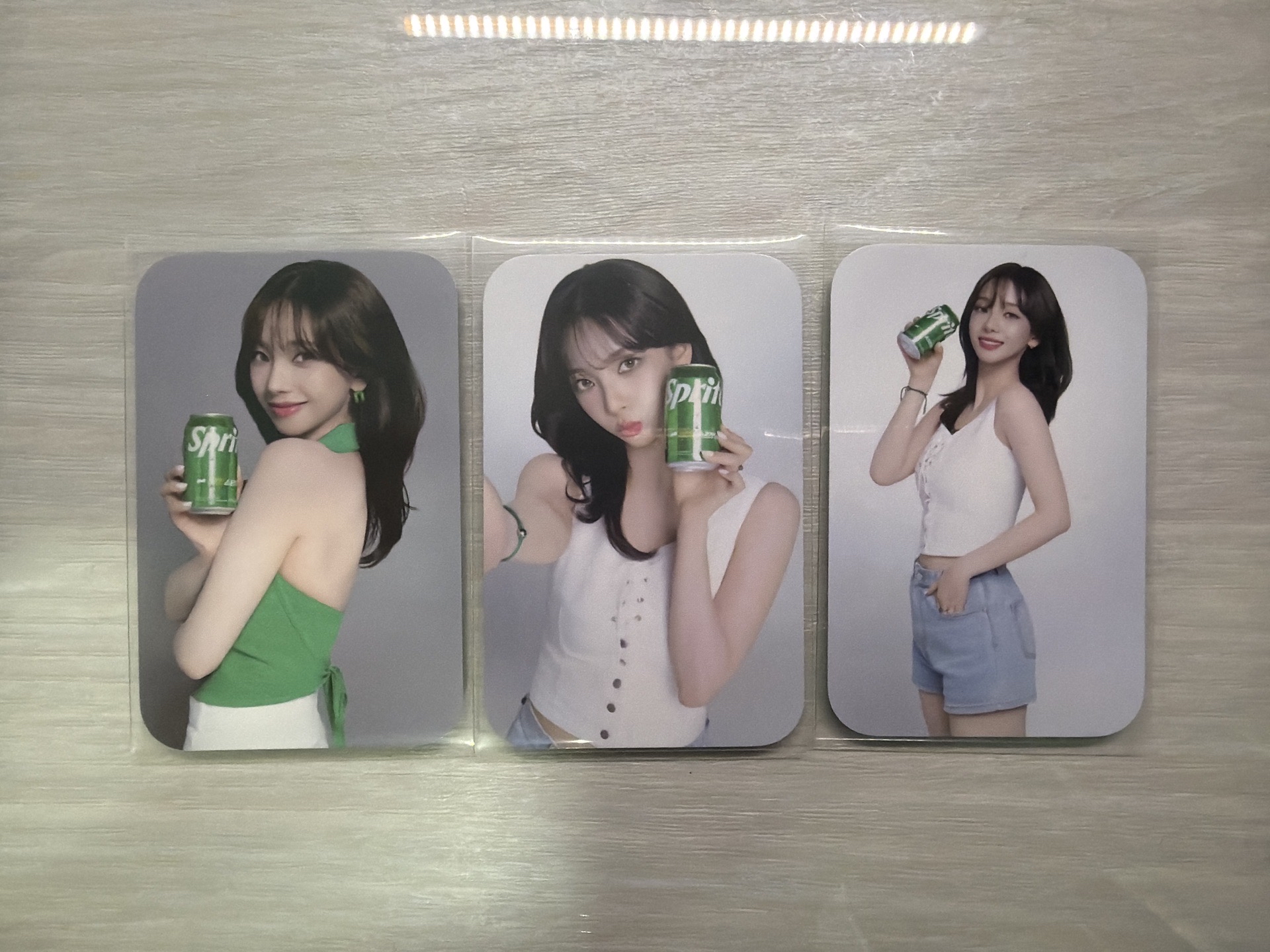 劉知珉 雪碧代言卡 一套