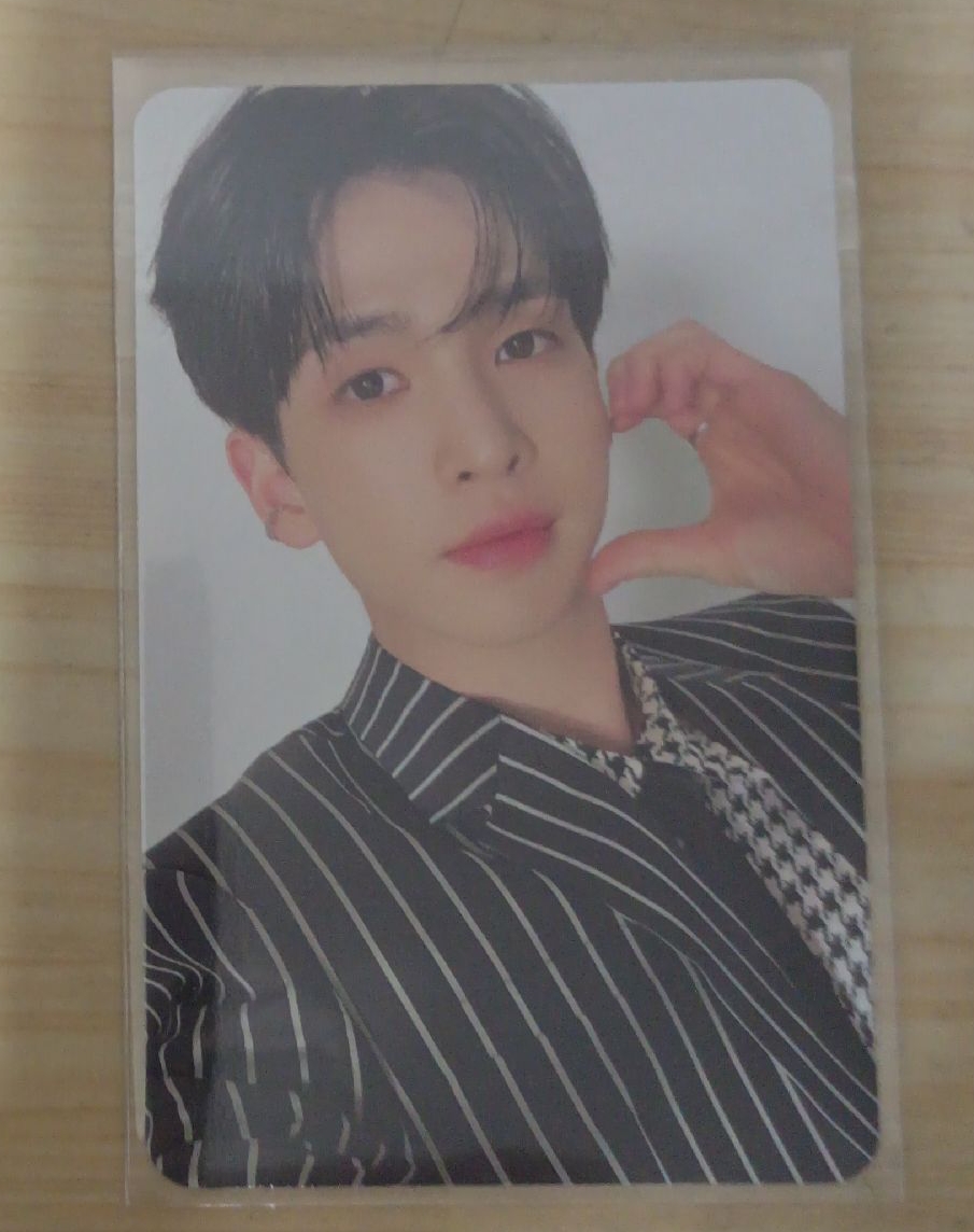 CRAVITY   ALLEN 迷五專卡