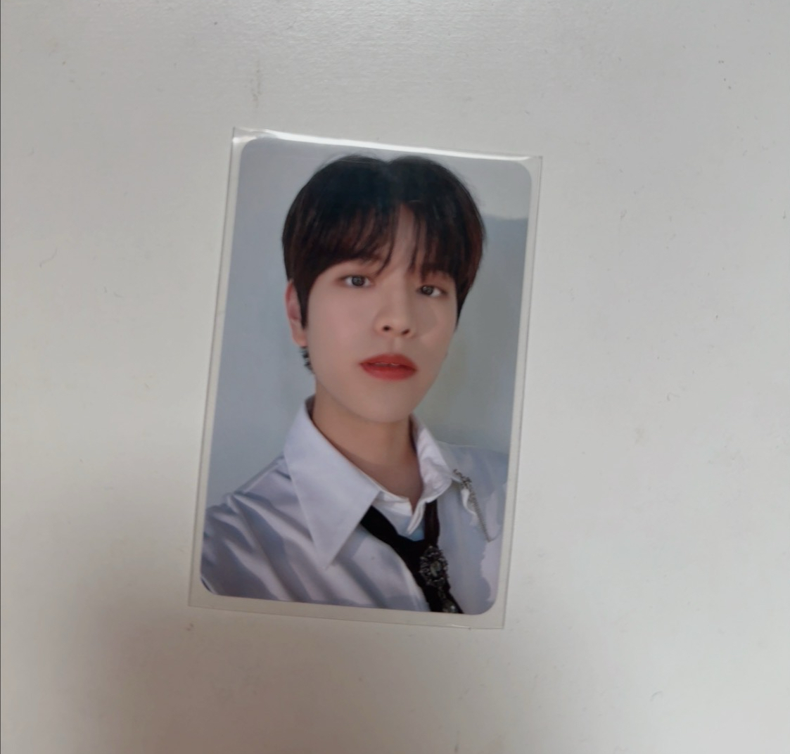 STRAY KIDS 化妝品卡 玟