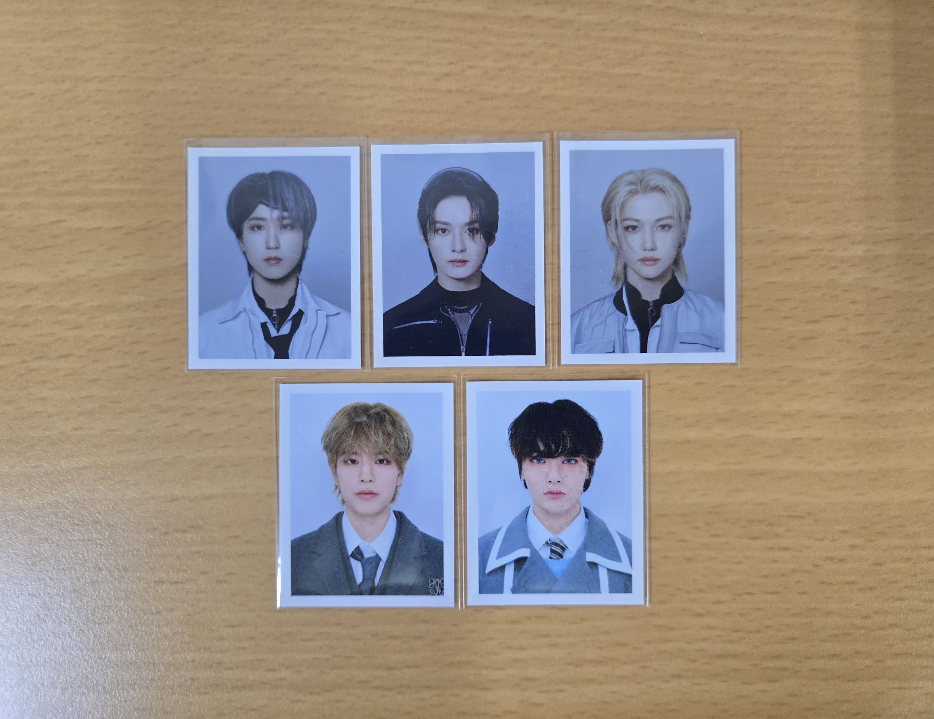 3期4期飯咪 證件照 旻 城 菲 玟 寅