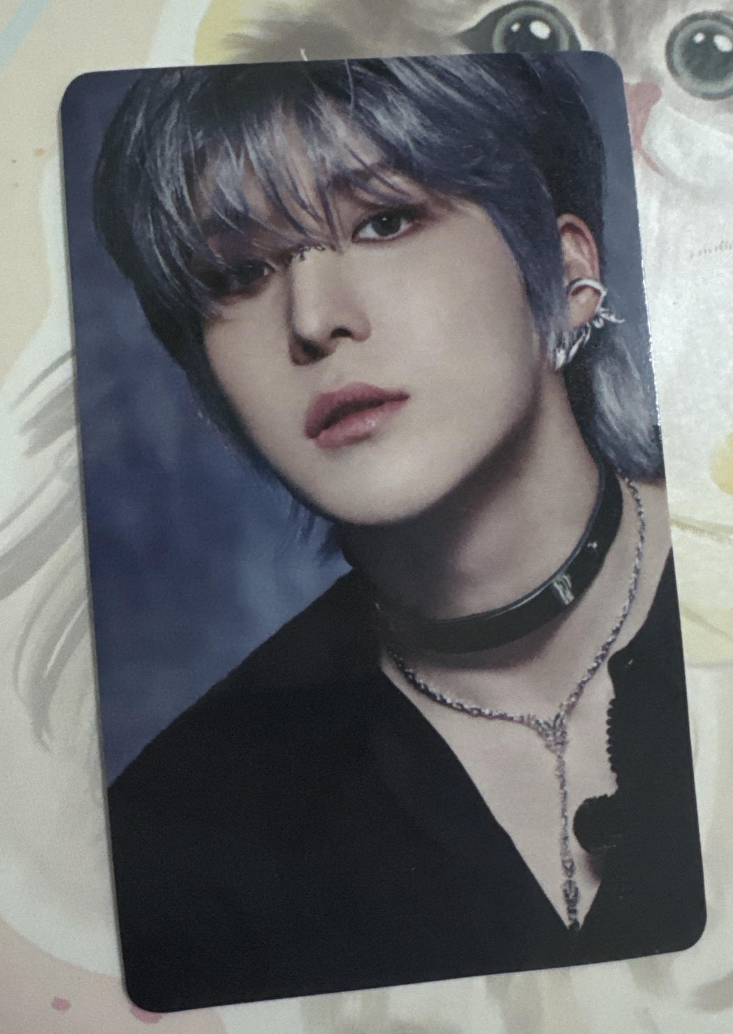 妝造也太好看了吧！（狼嚎