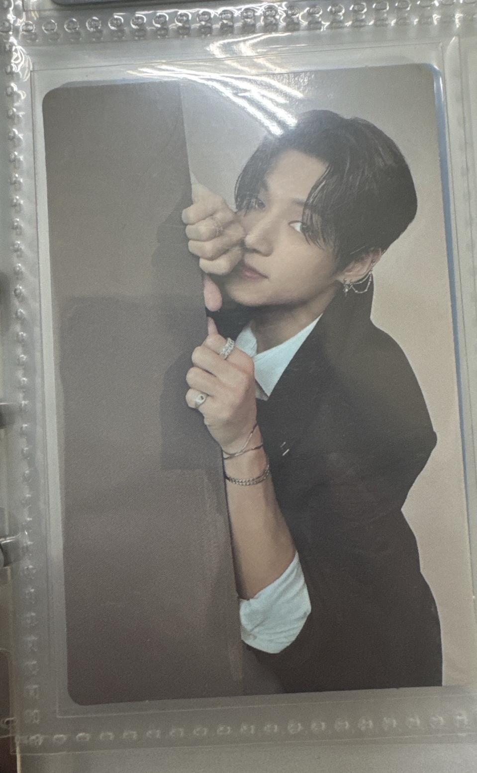 偷摸著看妳的小黑貓（手臂青筋！！