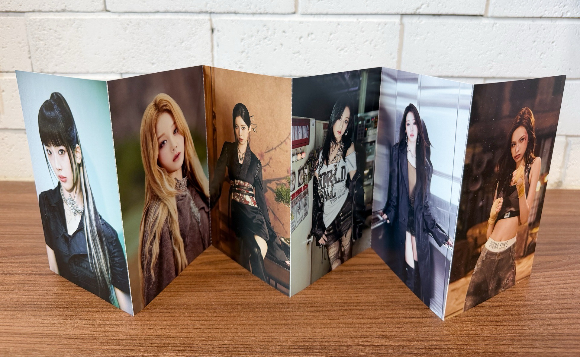 WE GO UP 明信片 ❤️現貨