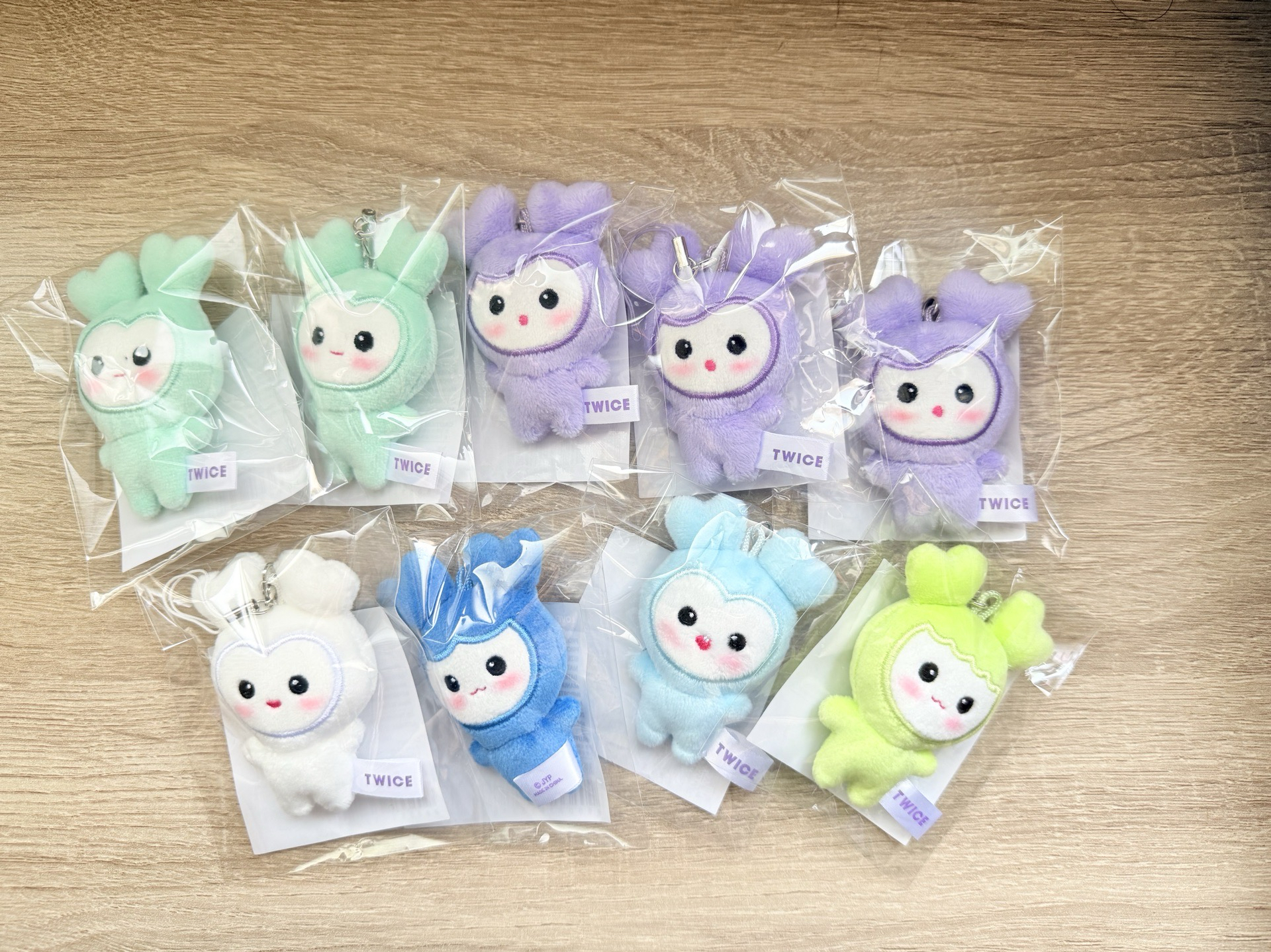 TWICE 10週年 Lovely 豆豆眼