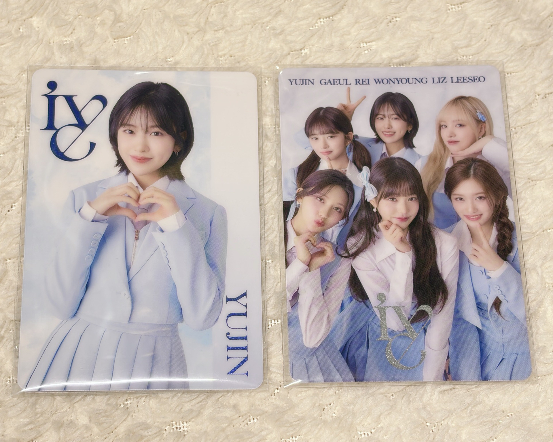 萬代餅乾卡 安兪真+隱藏團卡