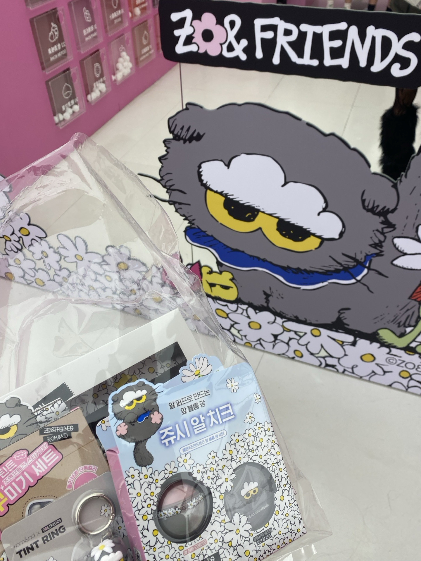 rom&nd × ZO&FRIENDS 聯名腮紅09蜜光雛菊 ZOA GD