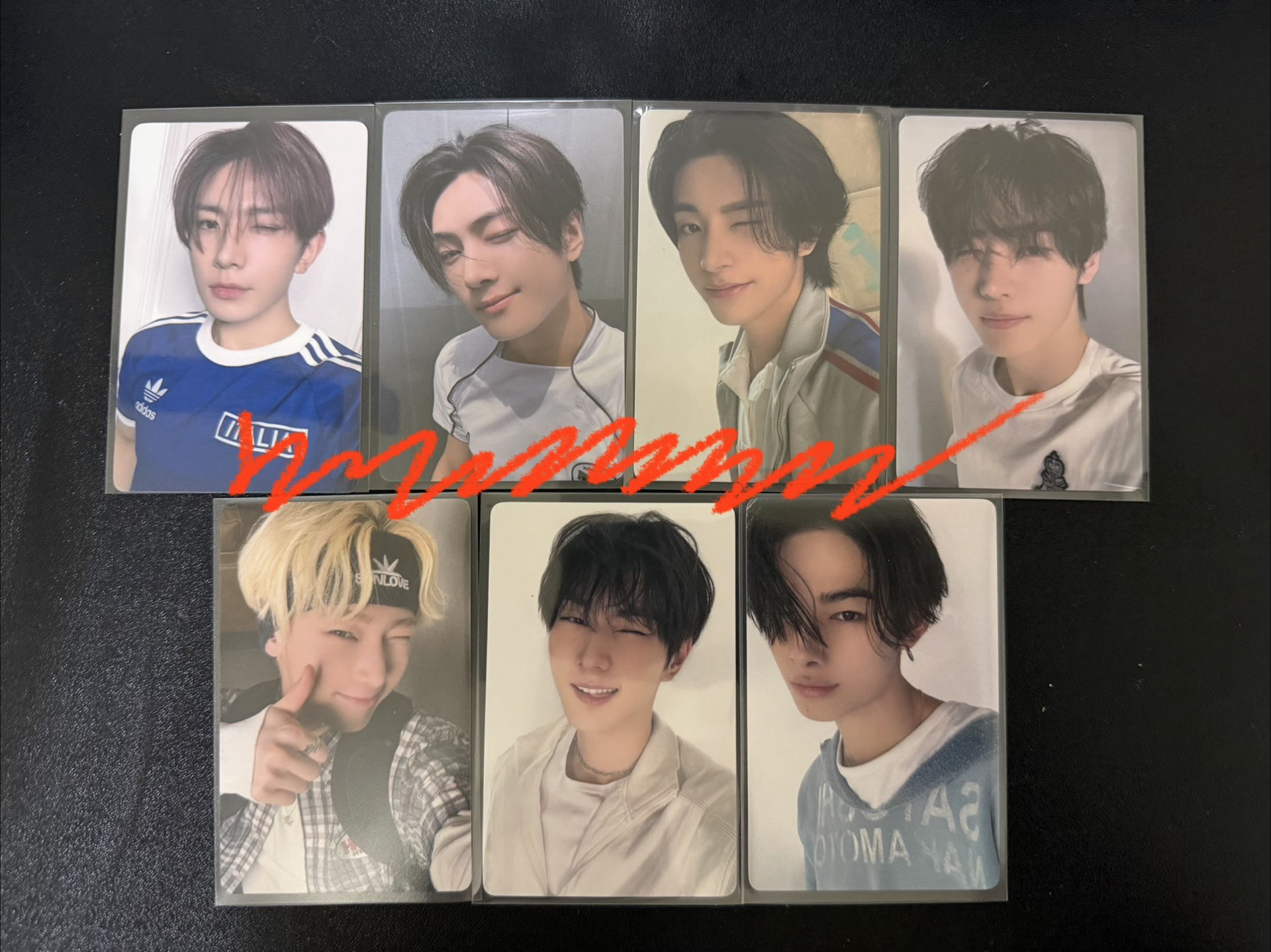 ENHYPEN 一直娛yzy2.0 