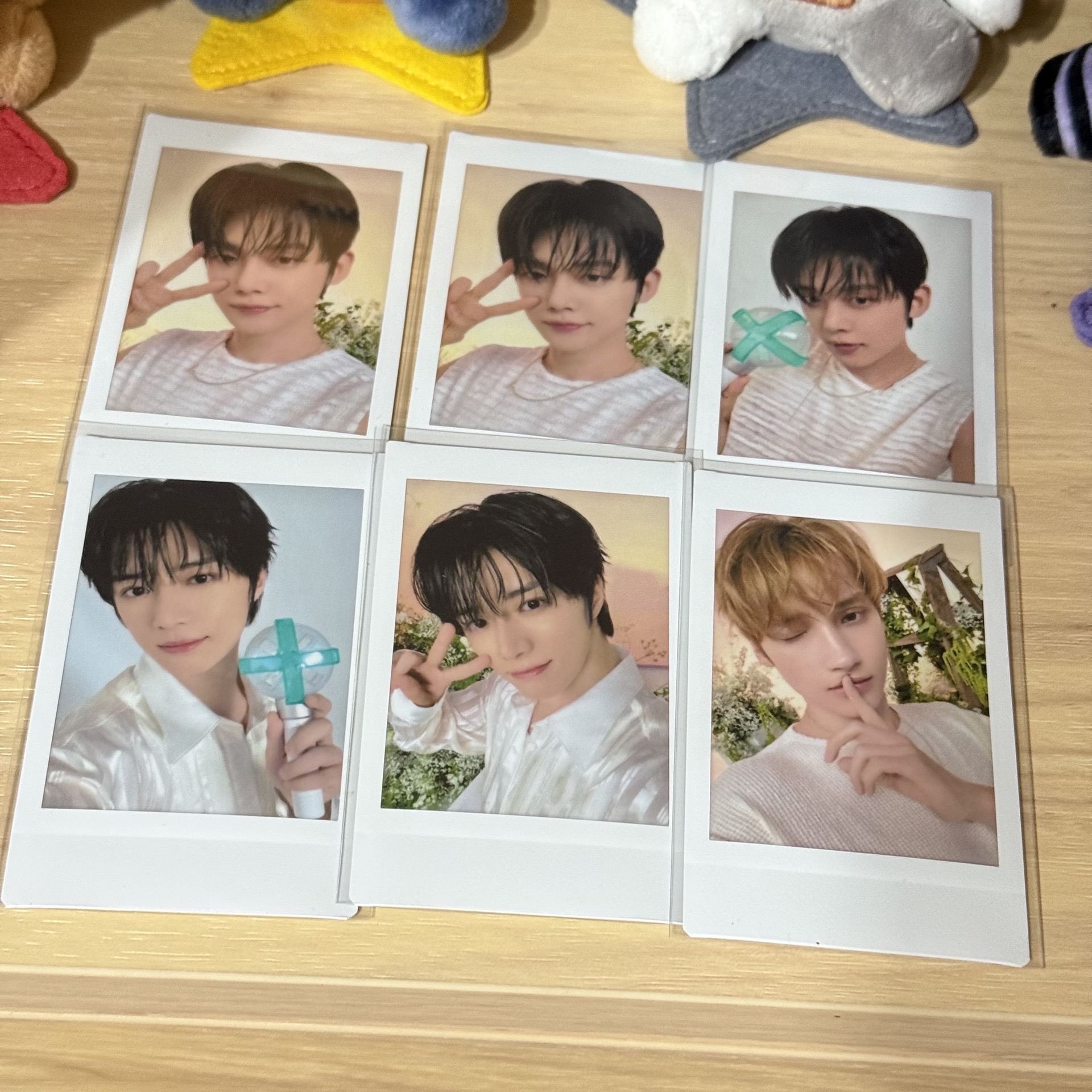 坐姿娃+拍立得*1+五十元小卡*2