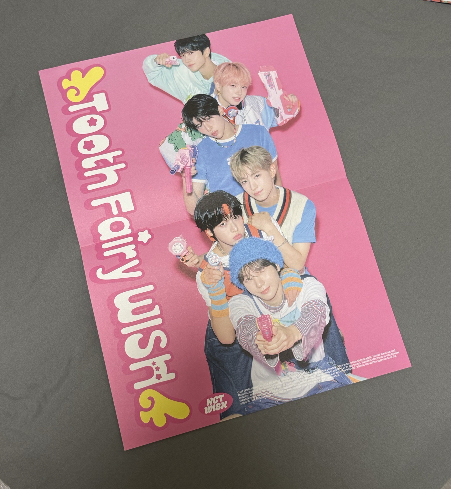 NCT WISH年曆配置 海報、小卡、徽章