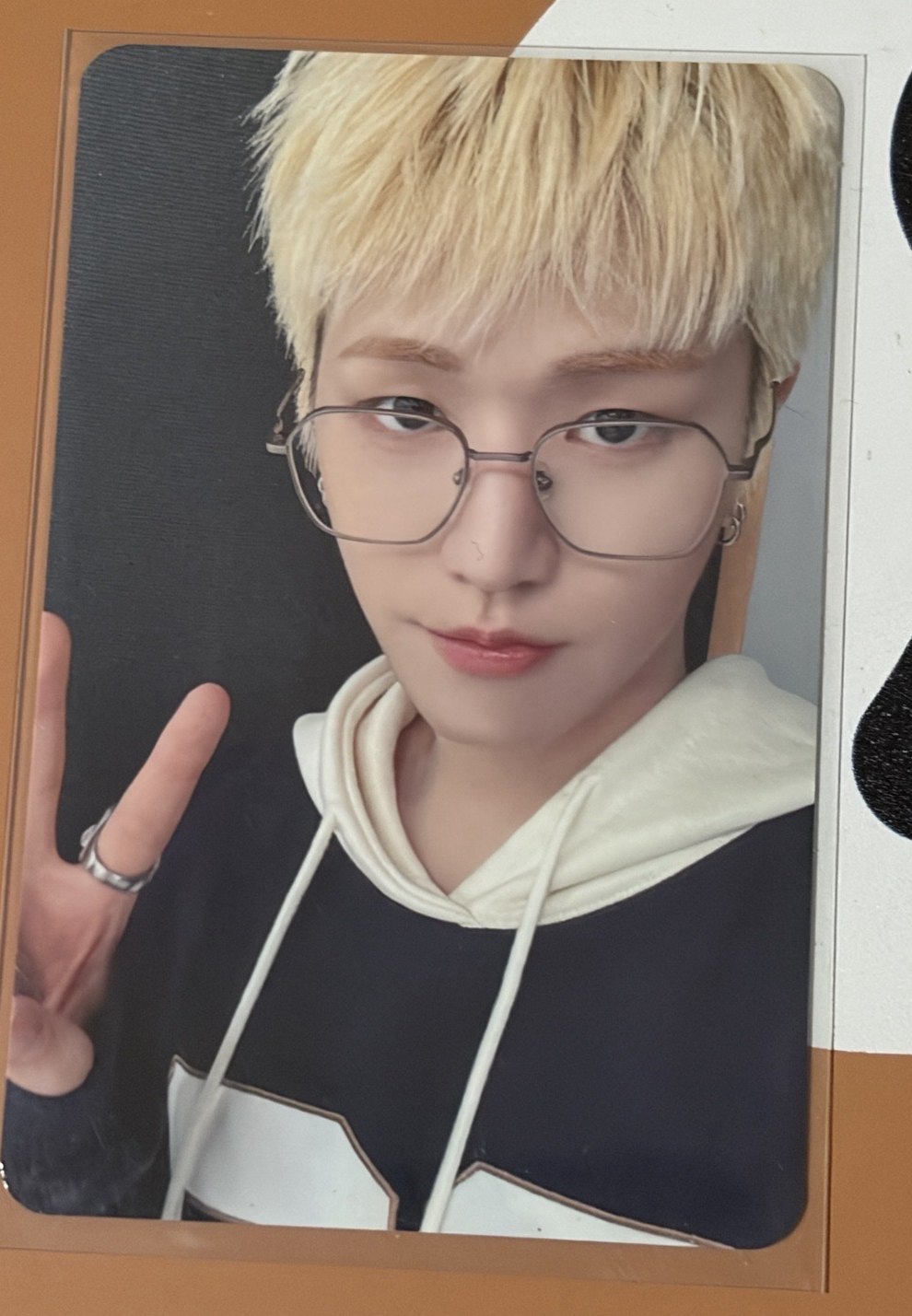 HOW? 愛豆驛站 1.0 簽售卡 2 中文卡背