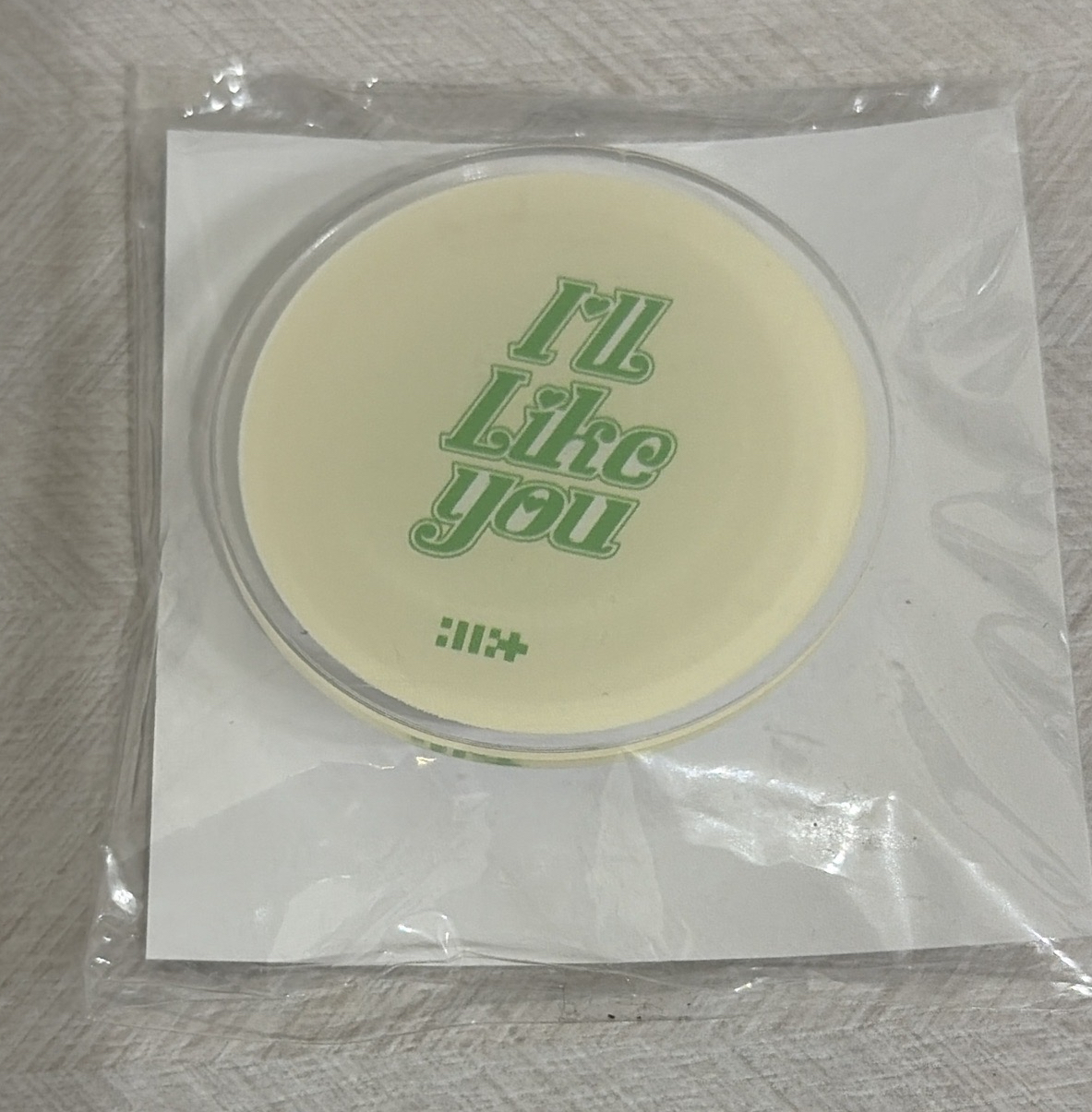 Illit 周邊 手機支架