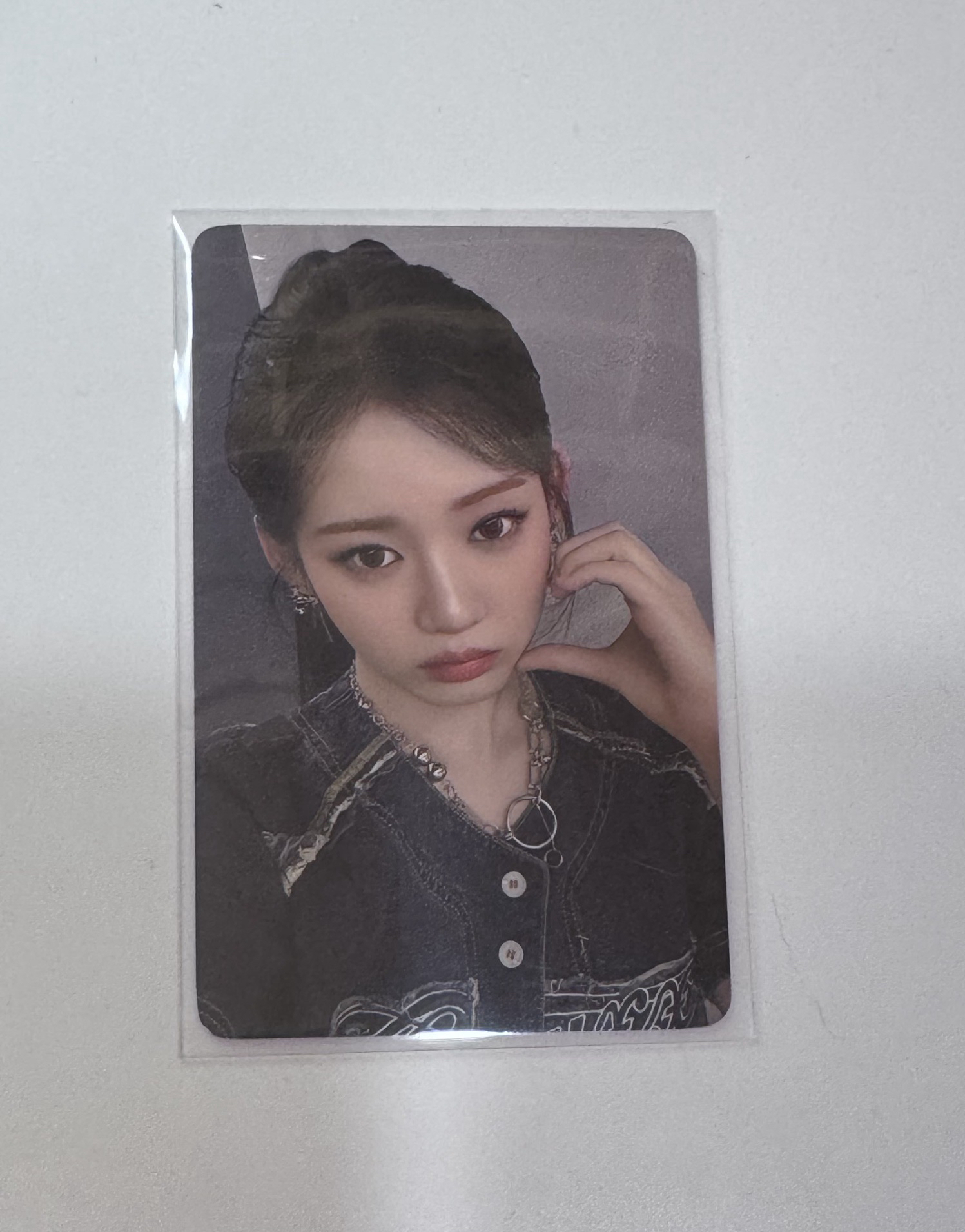 love monsters（紅卡背）茶自拍