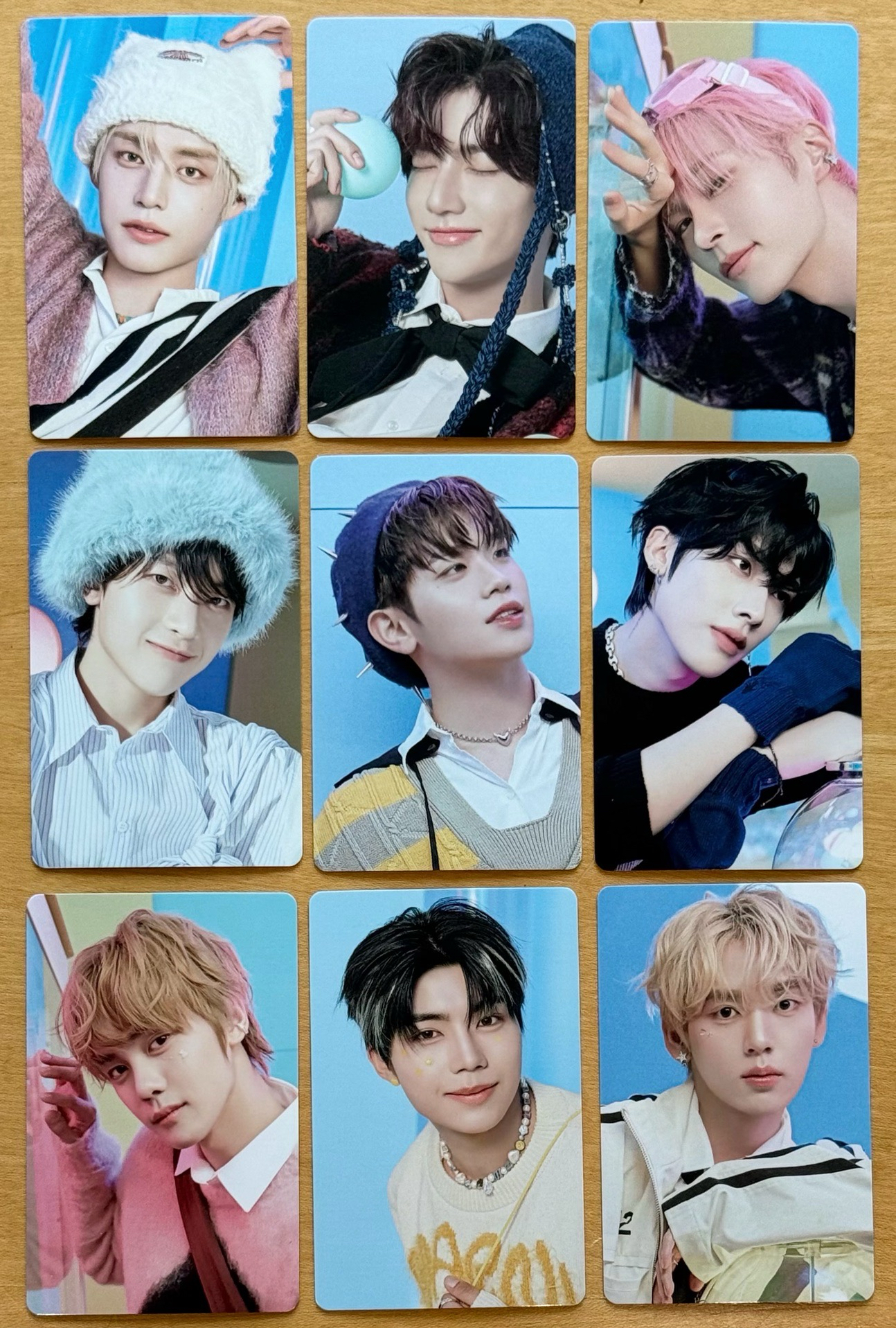 ZB1 塔店官拍特典卡 PREZENT