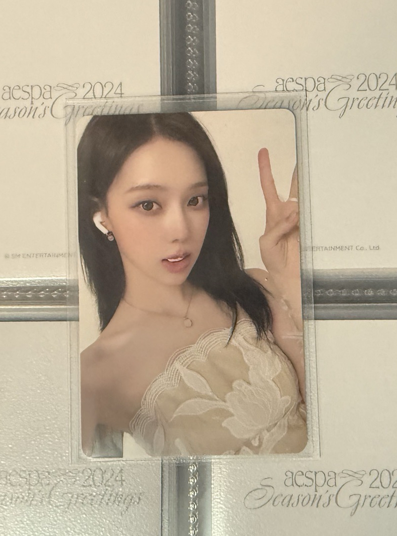 aespa三巡場周 隨機卡包Y版 冬