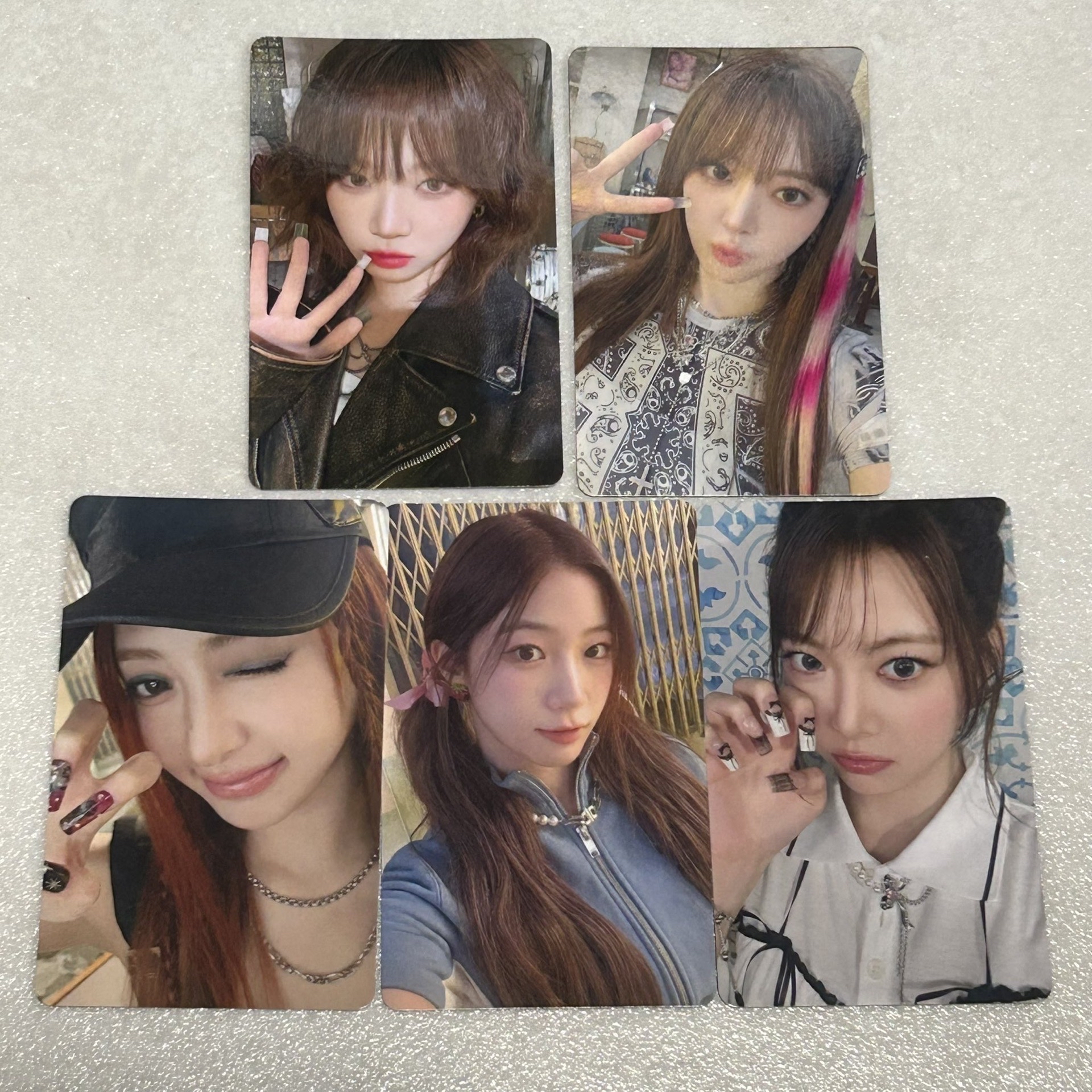 Lesserafim 日專hmv一套 不拆